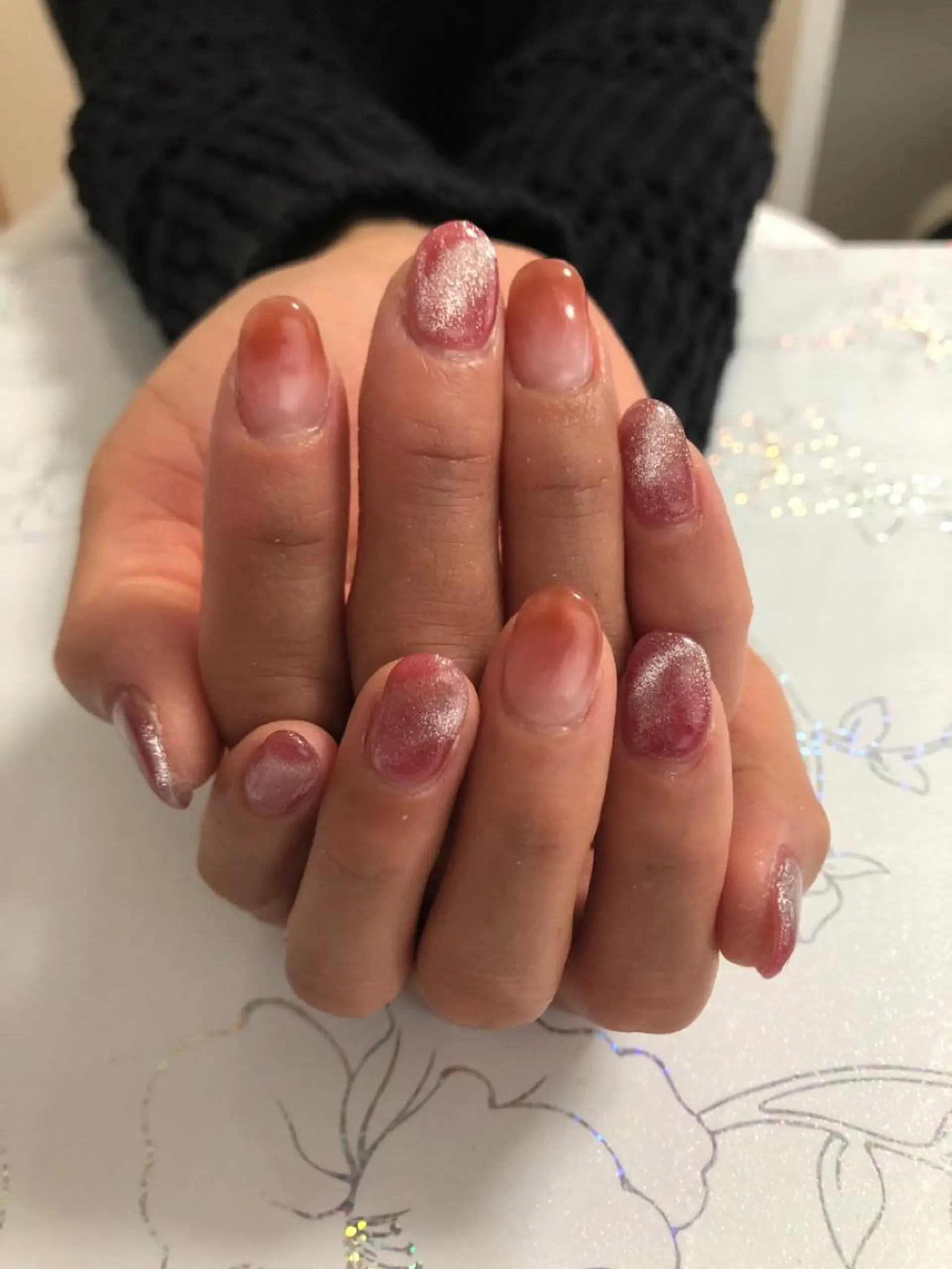 ネイル 石谷 詩織のネイルデザイン