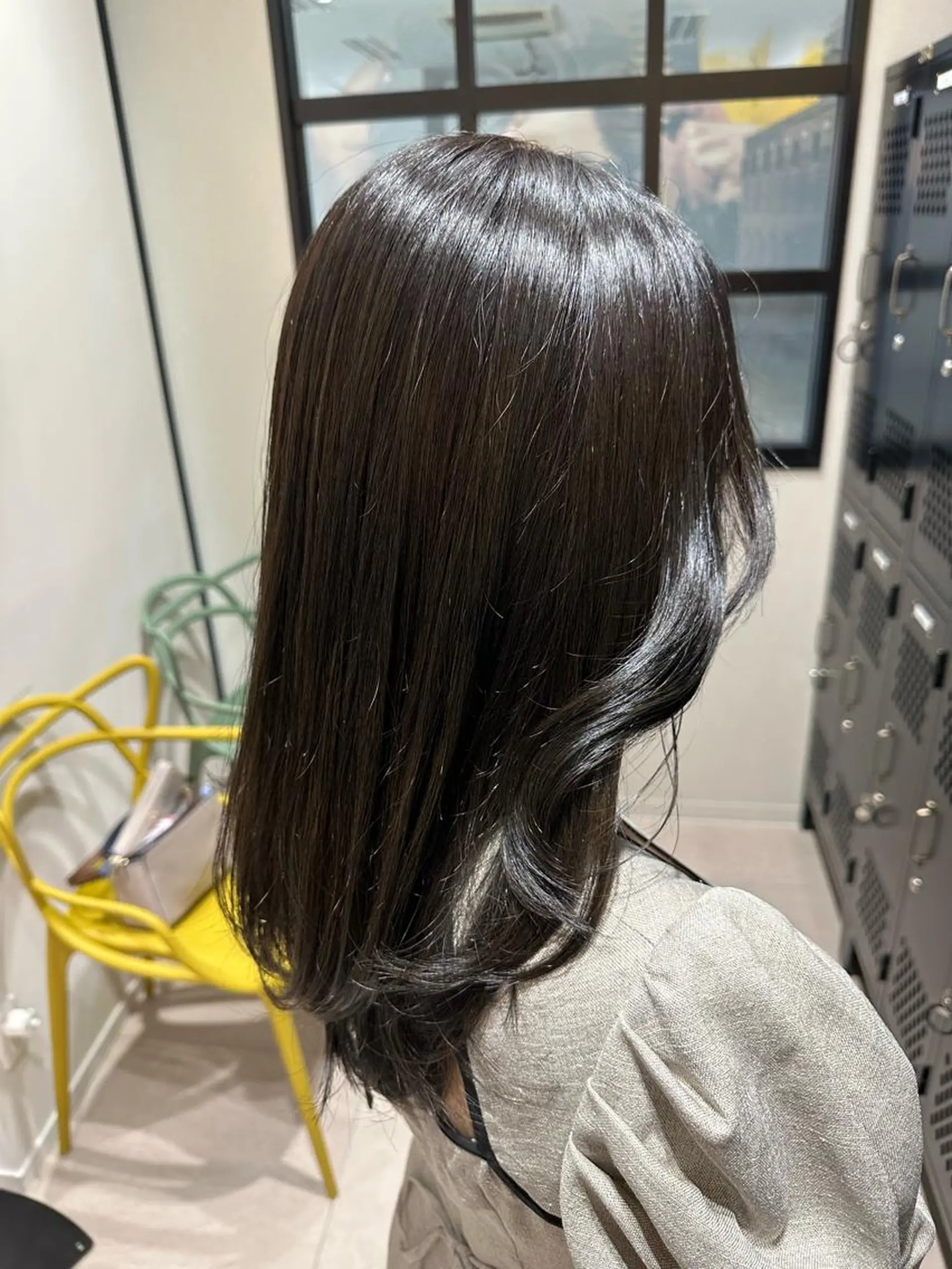 セミロング カラー ROW町田 山本圭一郎のヘアスタイル