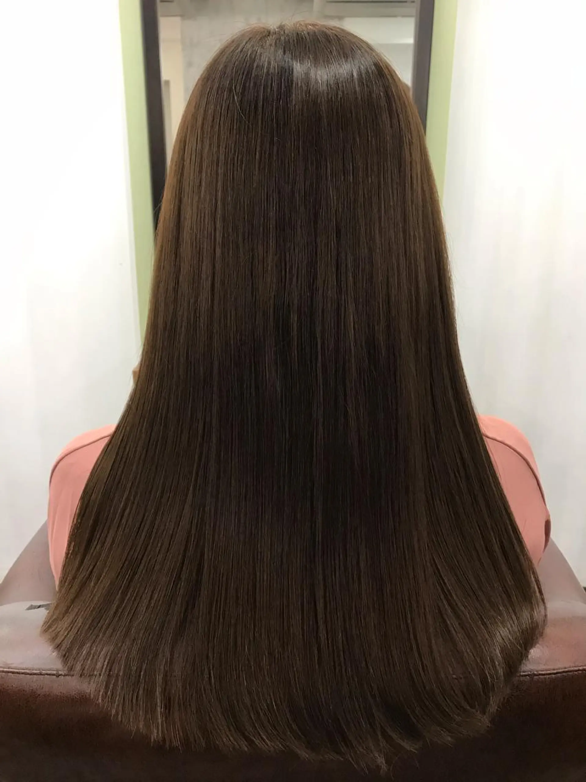 ロング カラー アッシュ アッシュブラウン ベージュカラー 黒髪 ブラウンカラー 【店長】小久保 淳平のヘアスタイル