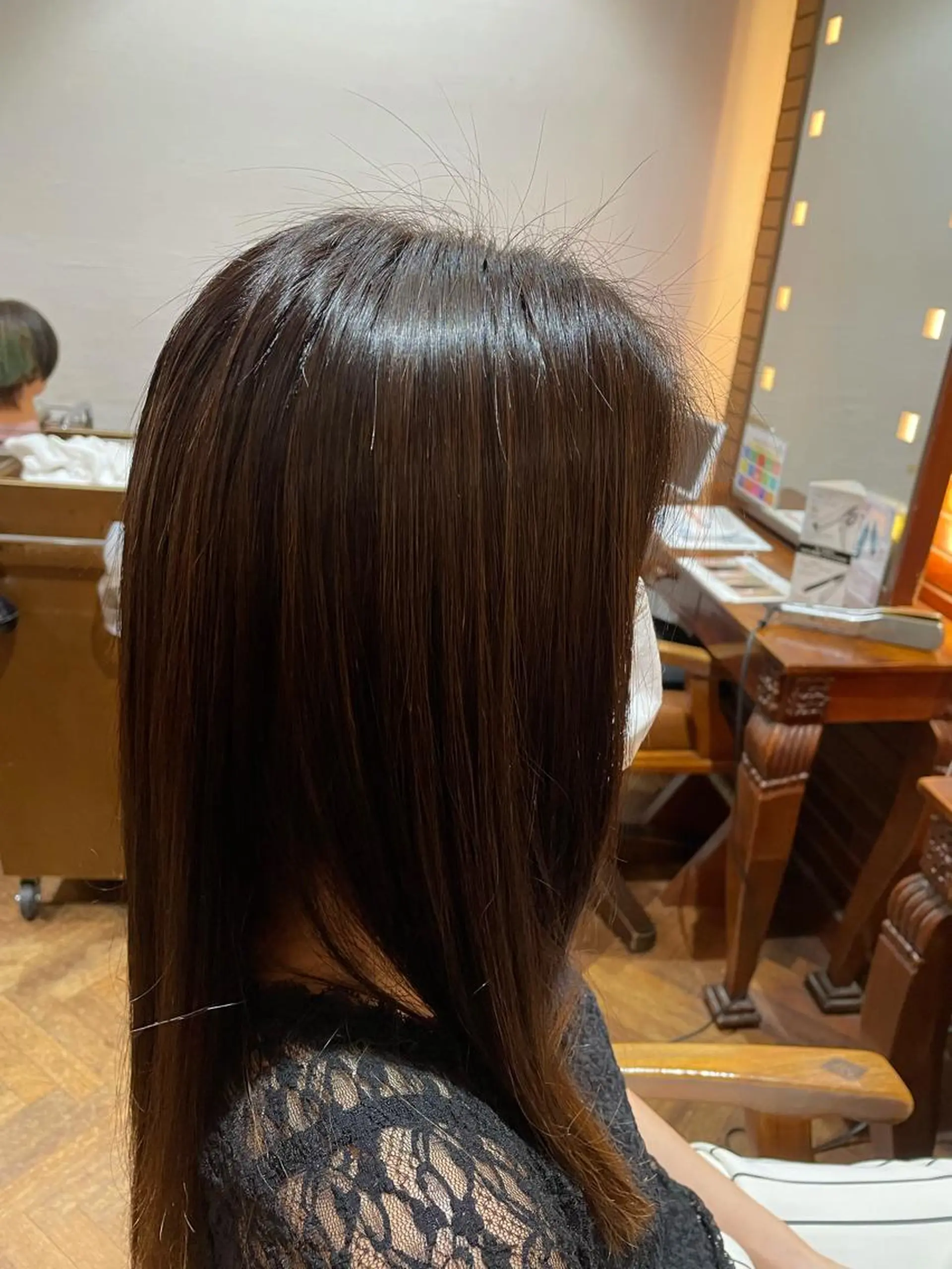 セミロング トリートメント stylist YUTOのヘアスタイル