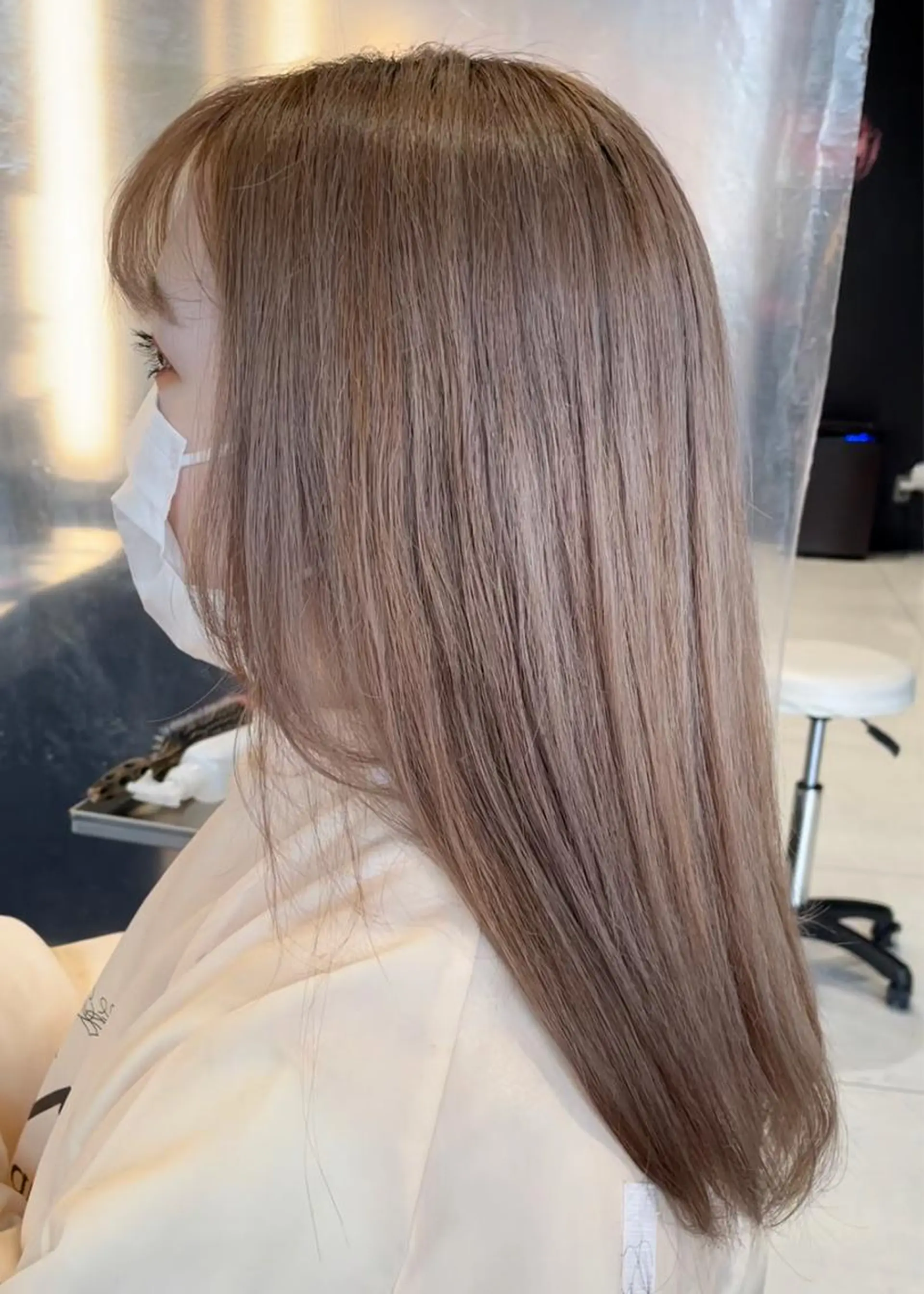 セミロング カラー ベージュカラー メンズヘア特化 崎田 成人のヘアスタイル