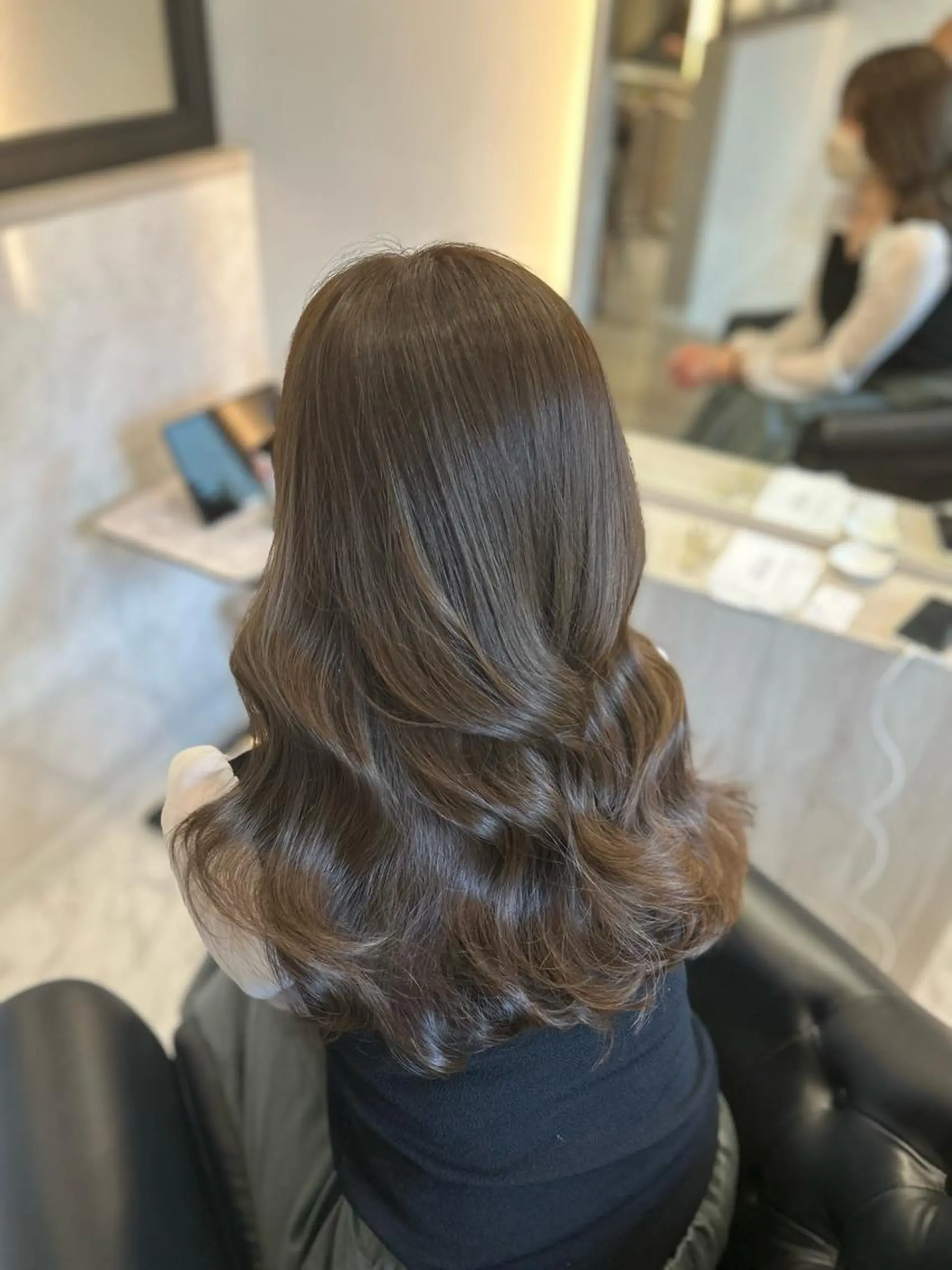 ロング カラー カット ヘアカラー トリートメント &chaLme   心斎橋所属・emi/髪質改善/ 韓国風/艶カラーのヘアスタイル