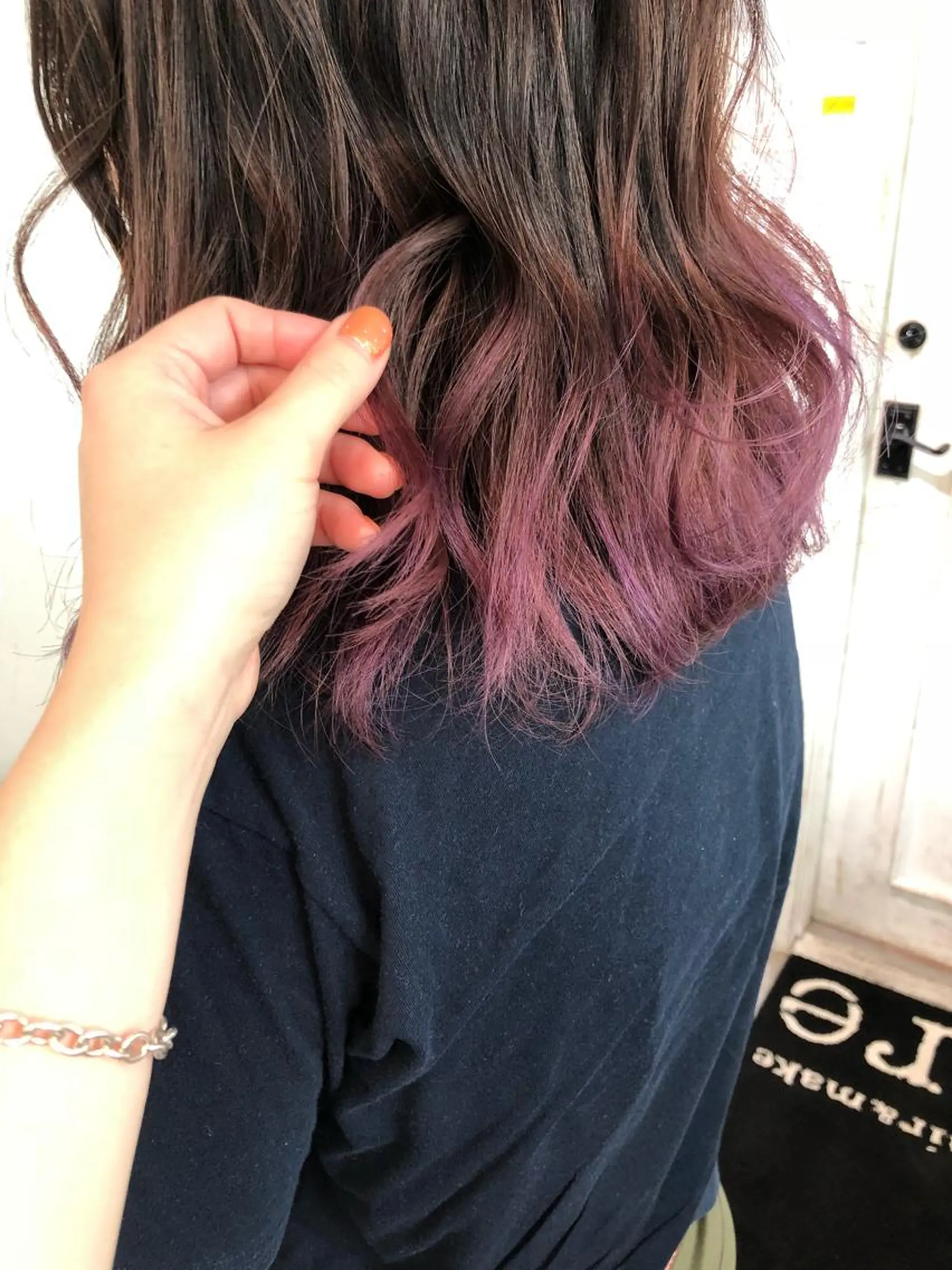 セミロング 榎園 由美のヘアスタイル