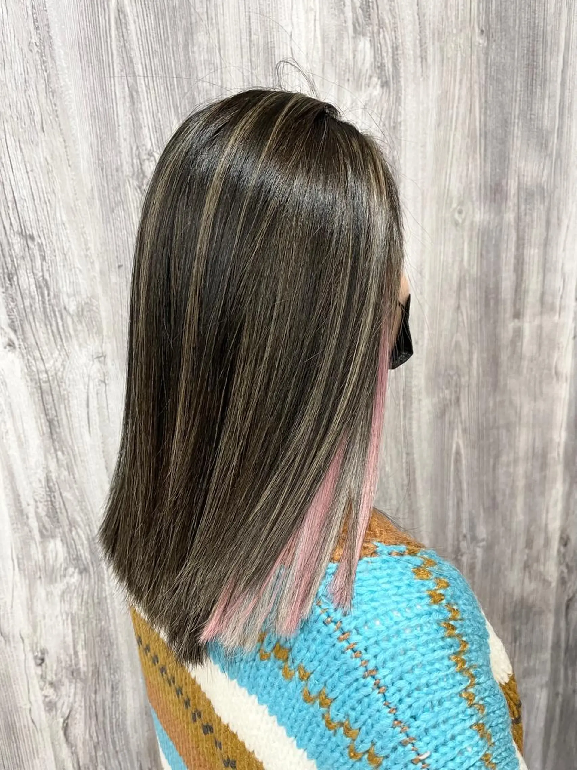 ミディアム カラー エクステ i  plus＋所属・髪質改善で 憧れの潤艶美髪にのヘアスタイル