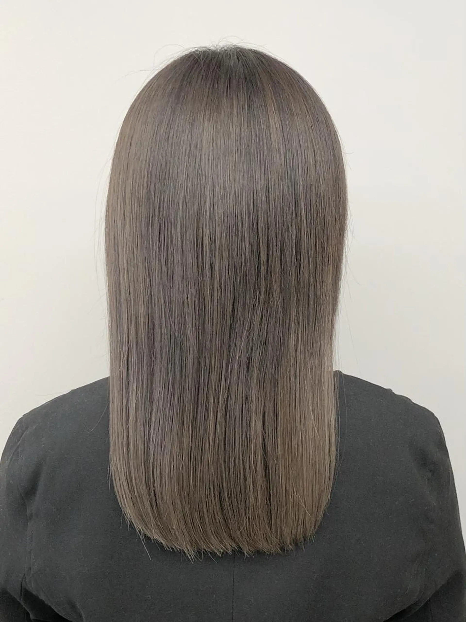 セミロング カラー 代表　YUKI ☆のヘアスタイル