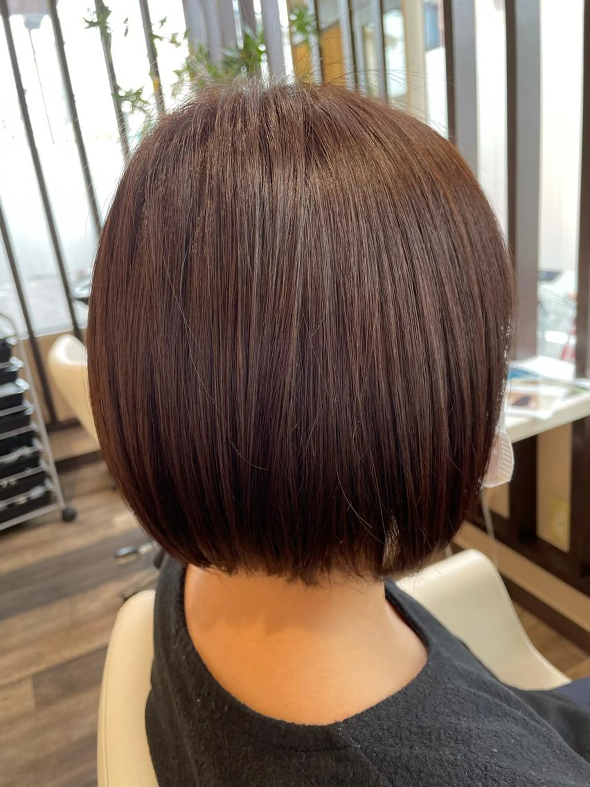 ショート カラー アッシュ ベージュカラー イルミナカラー doigt de fee pasmal所属・古川 玲のヘアスタイル