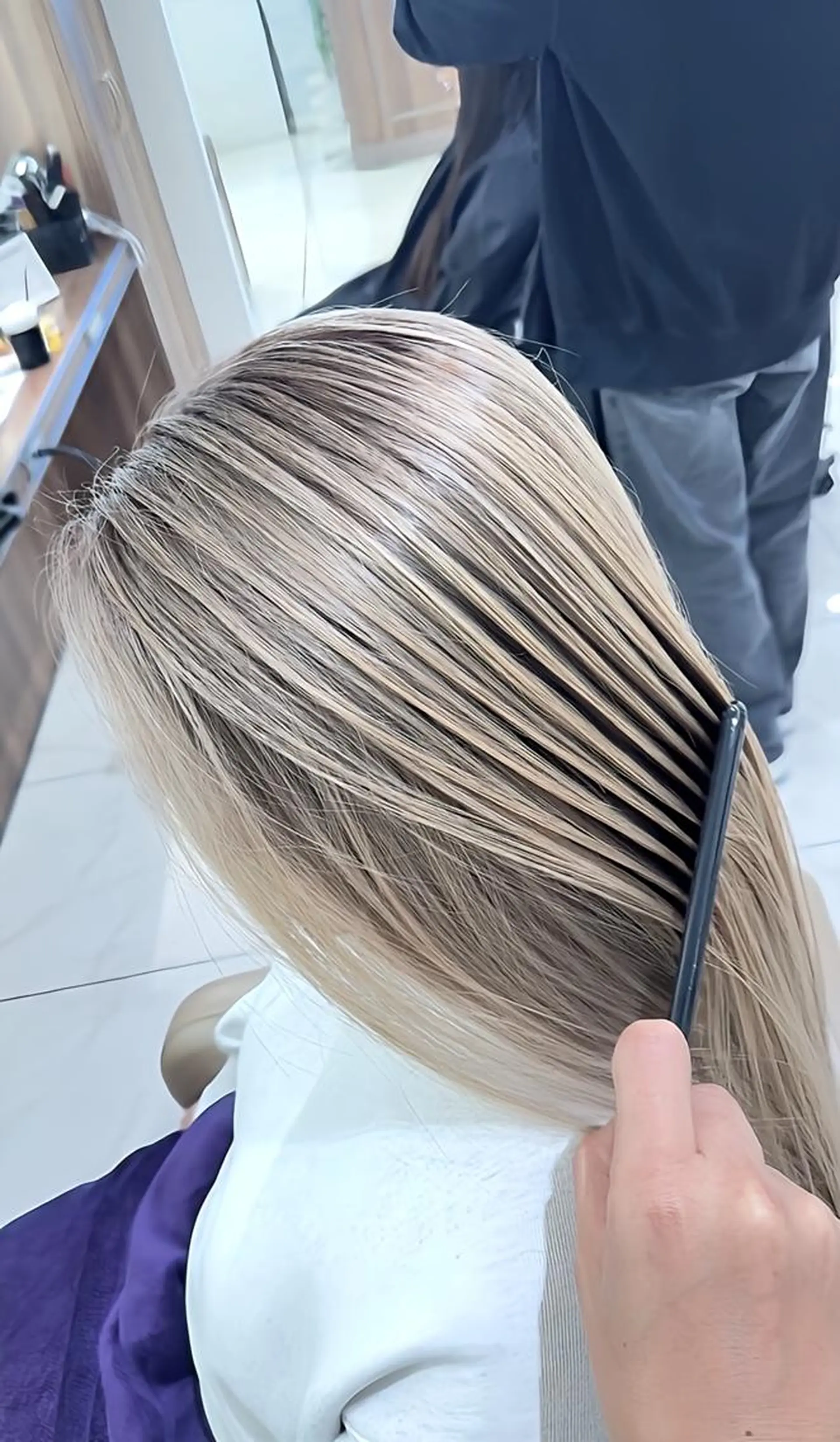 セミロング カラー ブリーチ 髪質改善 ヘアカラー ＡＳＨ大宮/ブリーチ 髪質改善/カラーのヘアスタイル