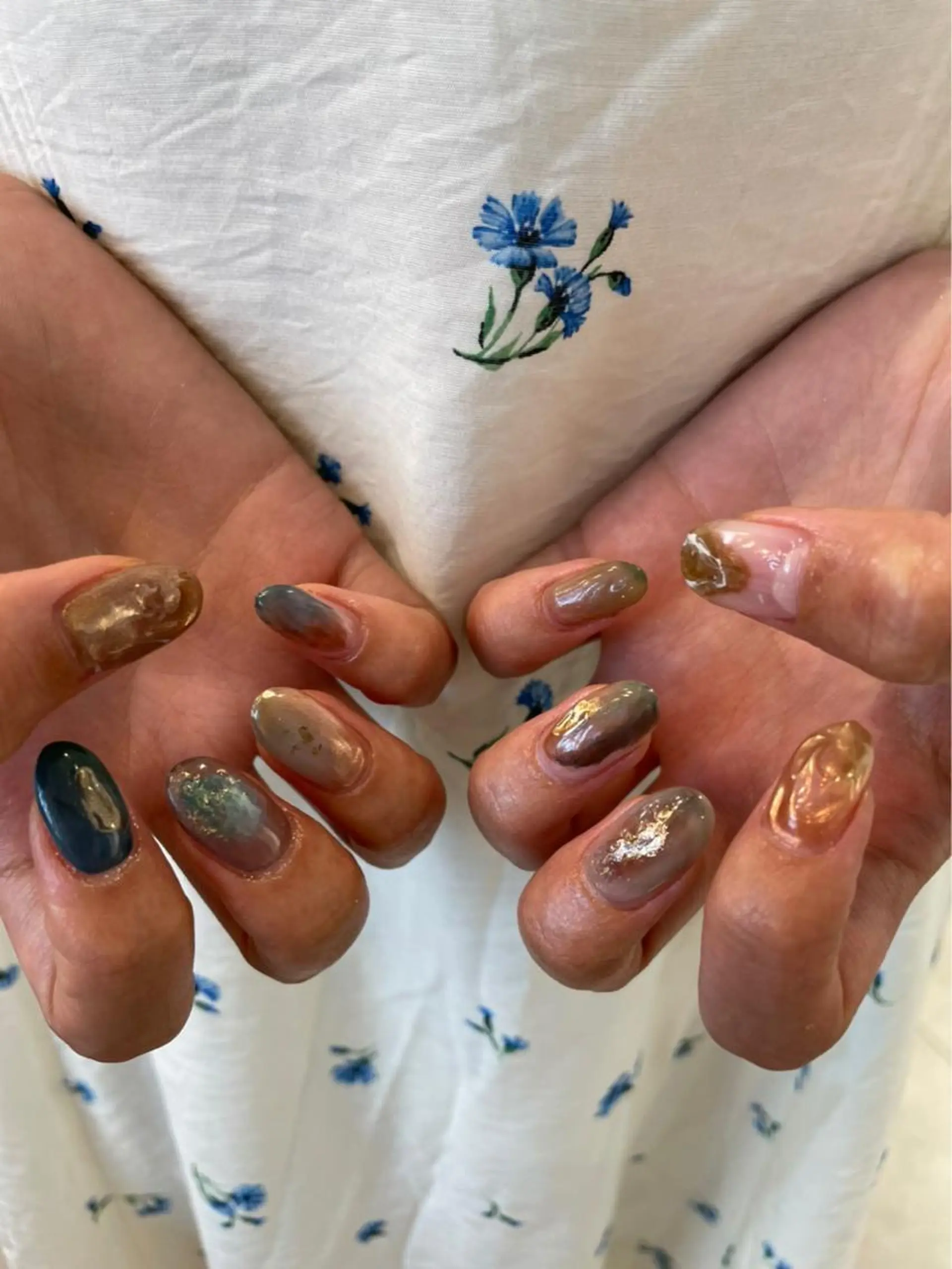 ネイル ニュアンスネイル モモ 🍑のマツエク・マツパデザイン