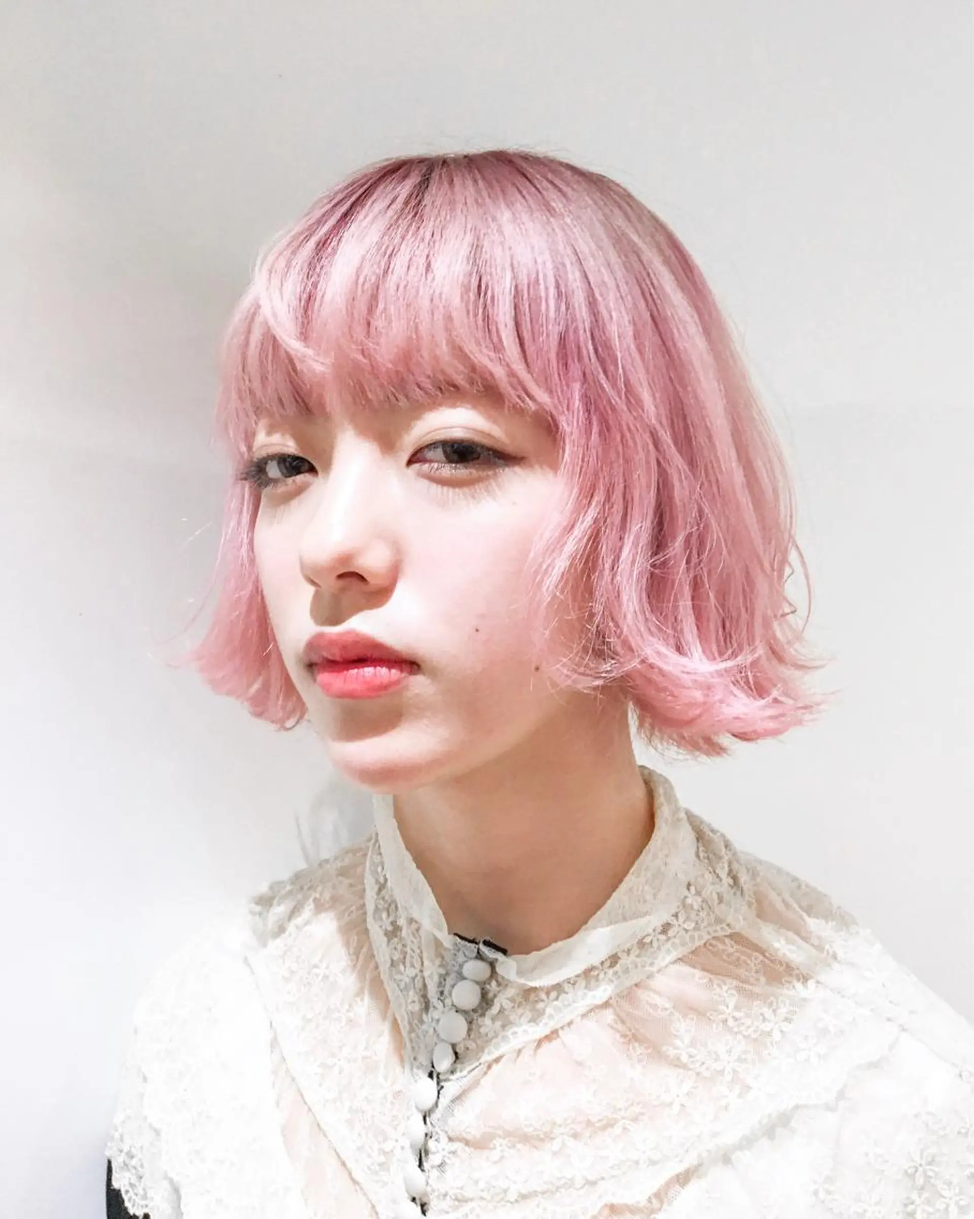 ショート カラー ブリーチ ハイトーンカラー ピンクカラー GOTODAY SHAiRE SALON原宿本店所属・【デザイナー】 アシカワカイトのヘアスタイル