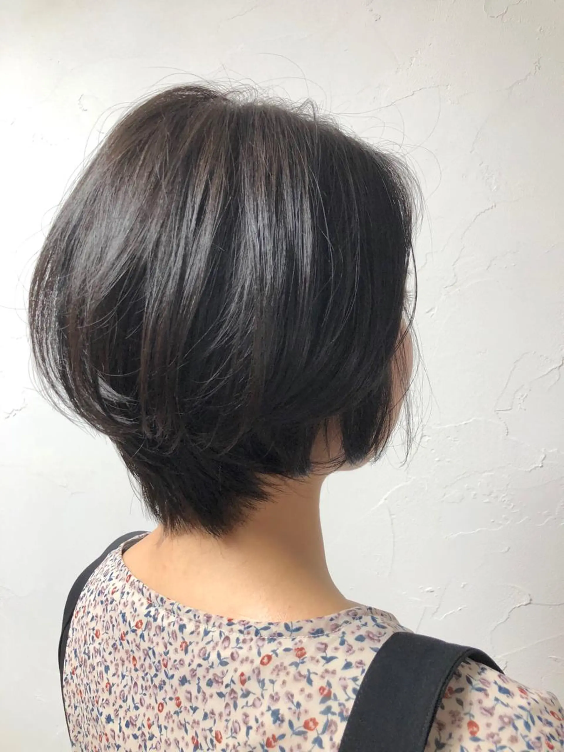 ショート カラー ショートボブ アッシュ イルミナカラー ボブ くびれヘア Laf.【ラフ］北坂戸駅前所属・🌈New Open Laf.🌈奥居伸輔のヘアスタイル