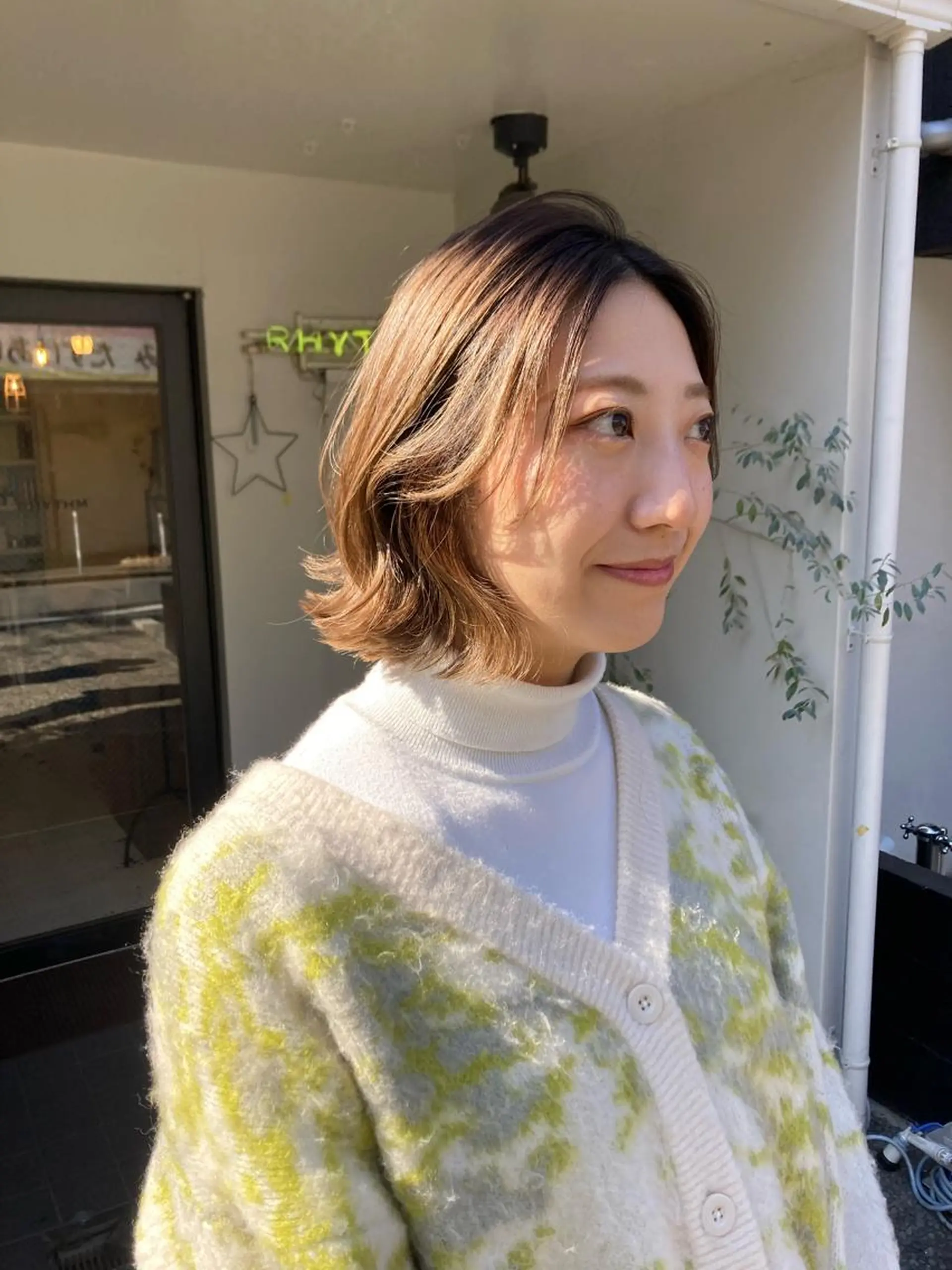 ショート ボブ ハイライト 姫カット おくれ毛 ✂︎岡根 京花✂︎のヘアスタイル