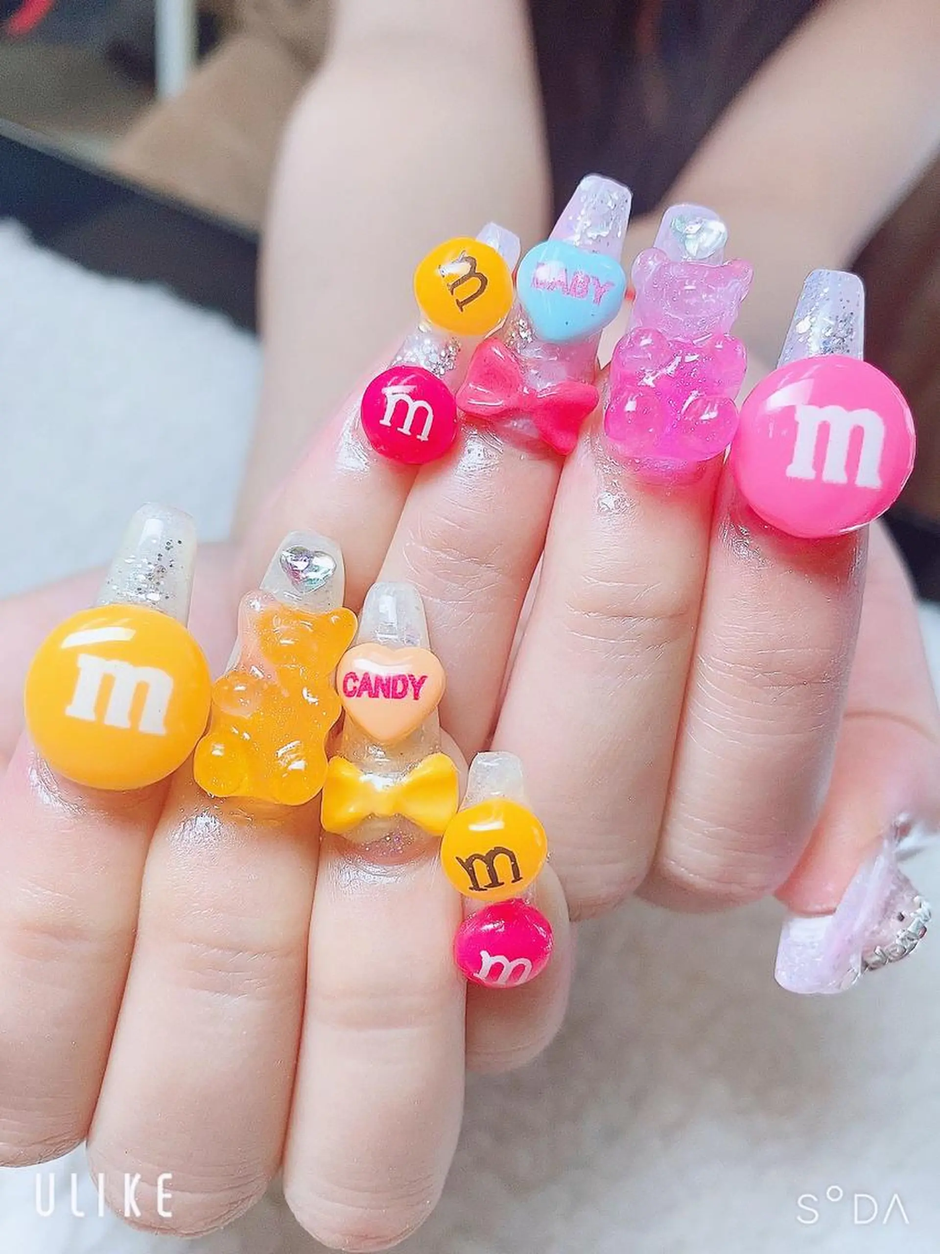 ネイル ハンドネイル ニコ ニコのネイルデザイン