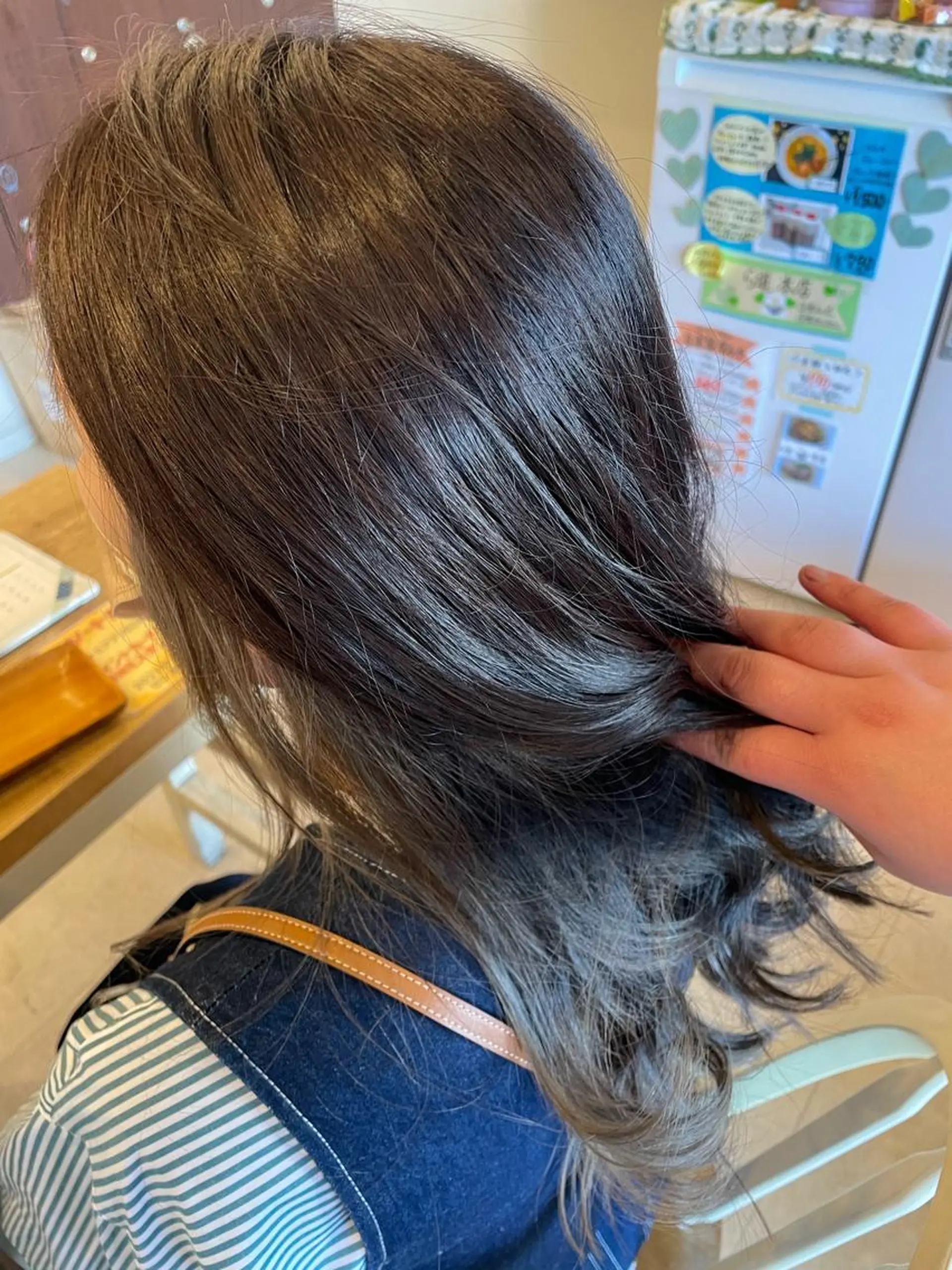 ロング カラー シルバー 美容室 Jフィドルファドル所属・わきた かずなのヘアスタイル