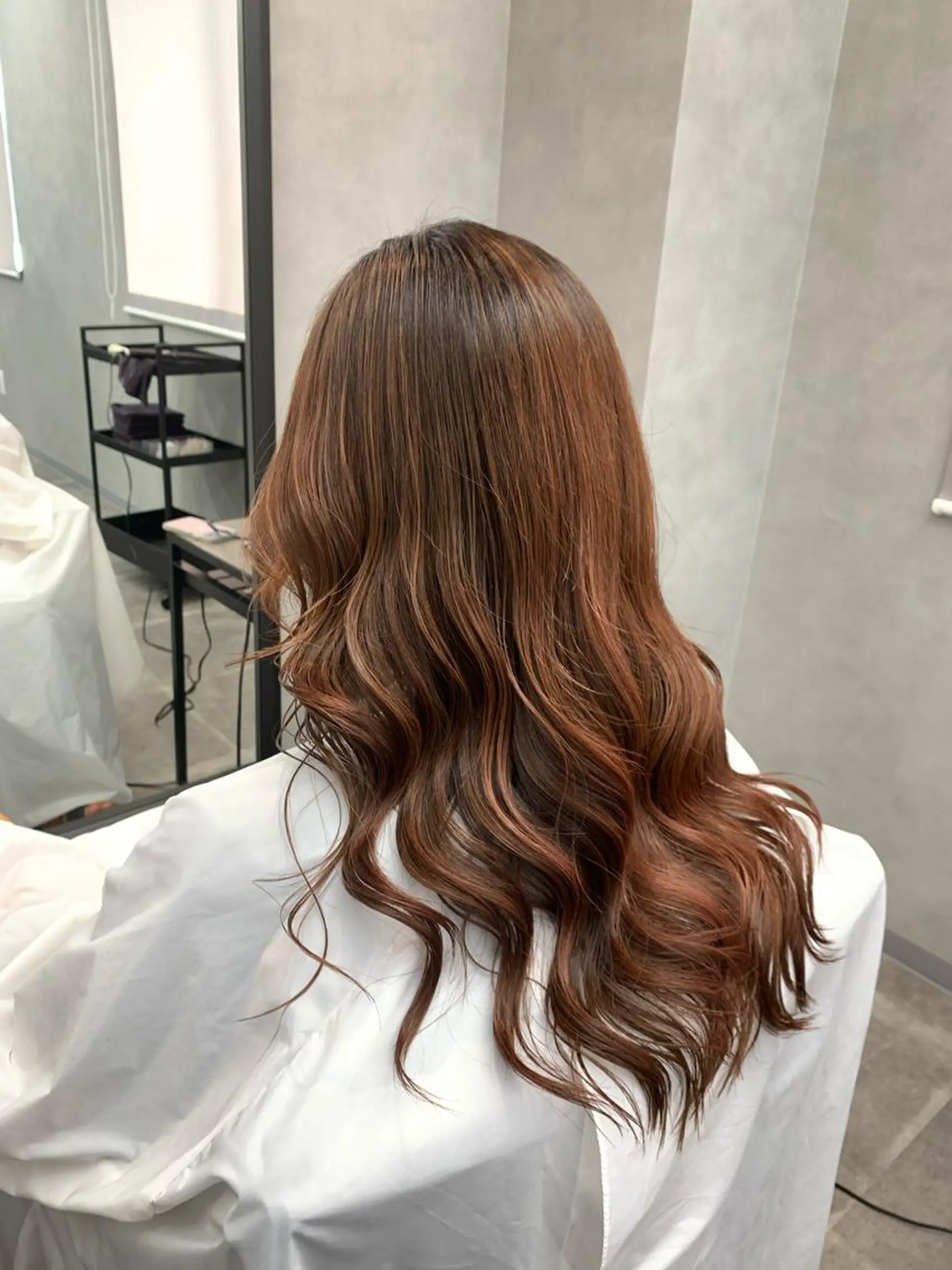 ロング カラー ハイライトカラー ハイライト カット ヘアカラー トリートメント hairworksbadass所属・菊地 旬のヘアスタイル