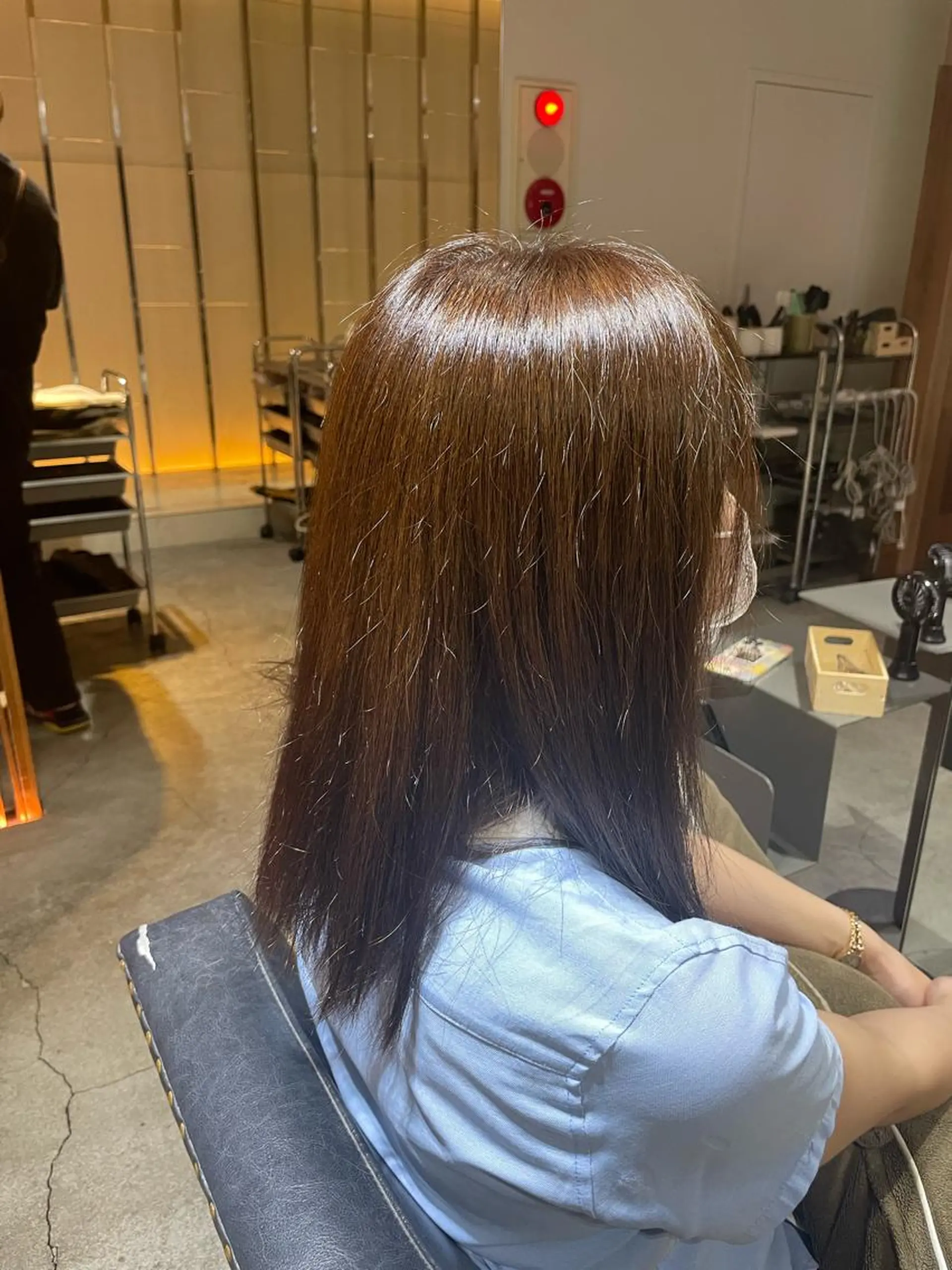 セミロング カラー かりん髪質改善 /メンズカットのヘアスタイル