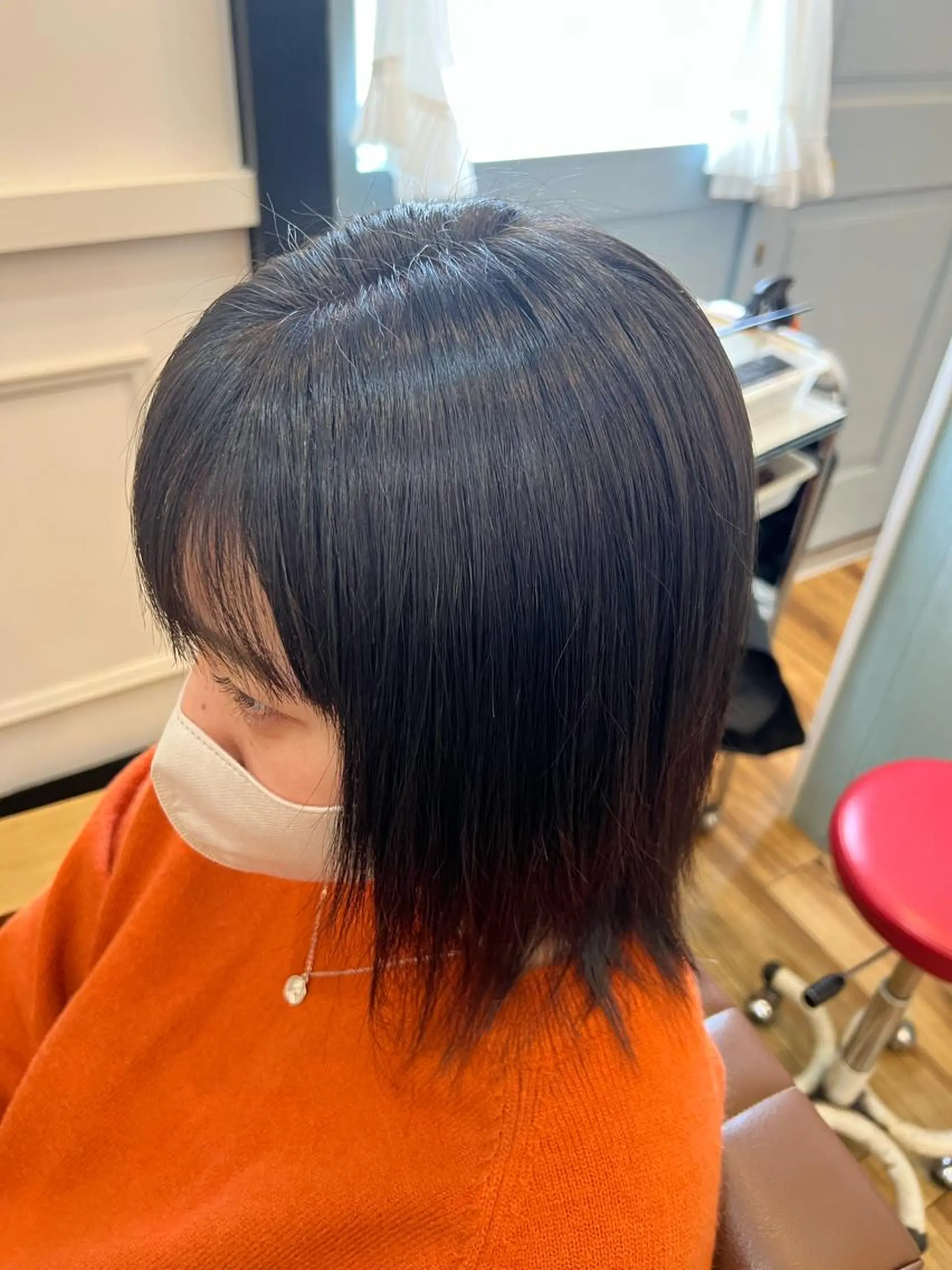 ミディアム カラー 黒髪 ブルーカラー ブルーブラック 🐰ハイトーンカラー 畠山　渡🐰のヘアスタイル