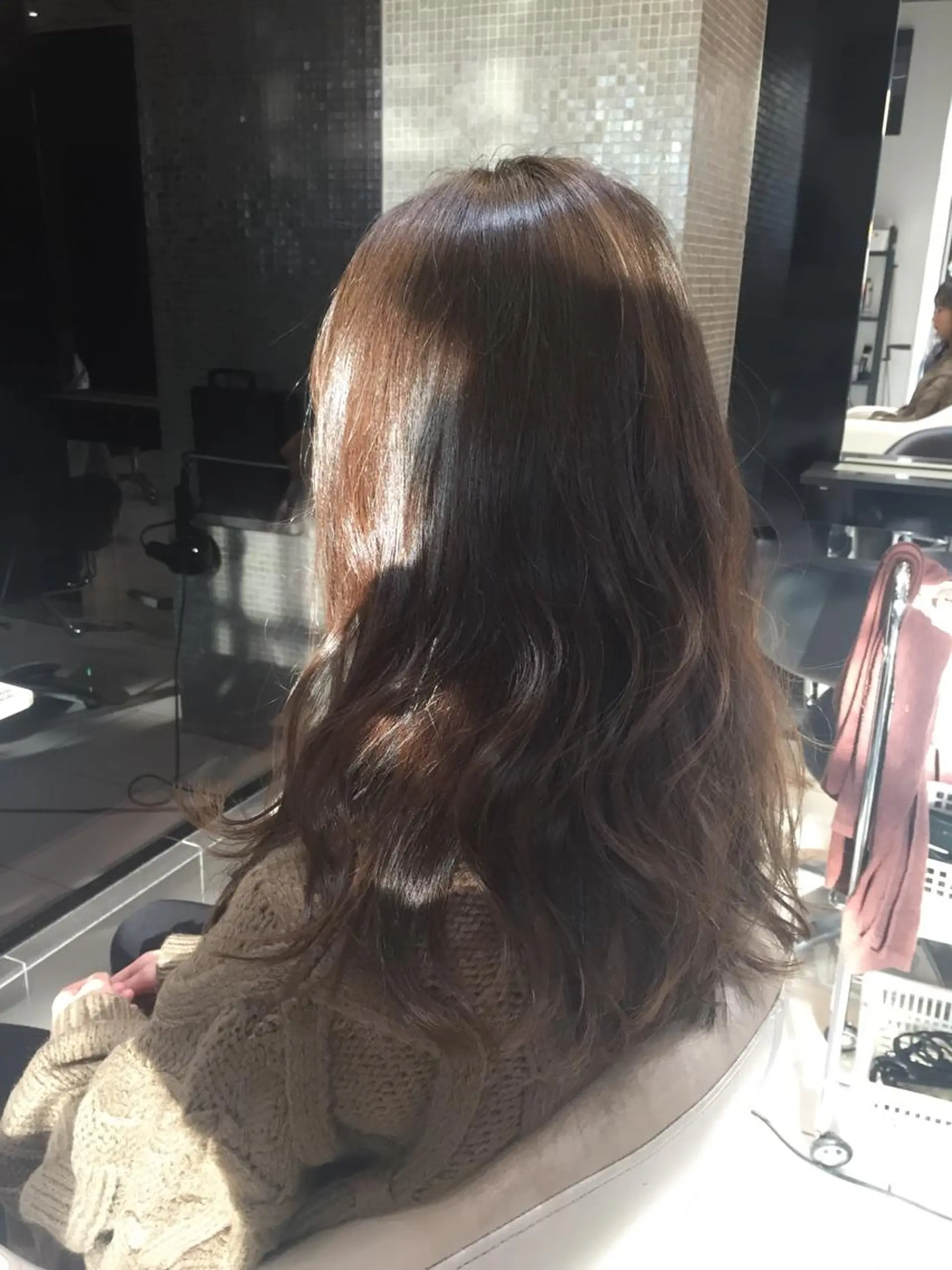 セミロング カラー ブリーチ カット ヘアカラー トリートメント natsu ナチュラルのヘアスタイル