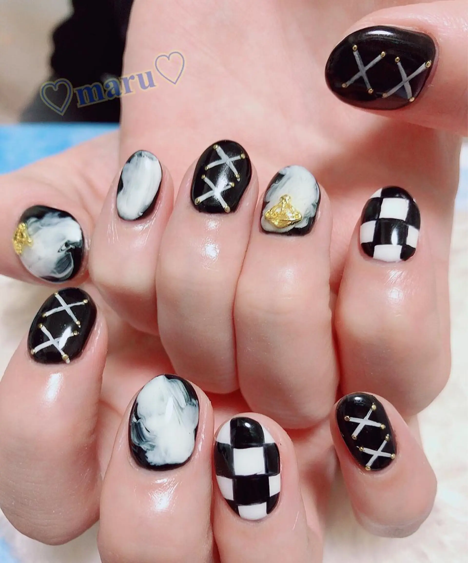 ネイル ハンドネイル フットネイル まるみ ♡のネイルデザイン
