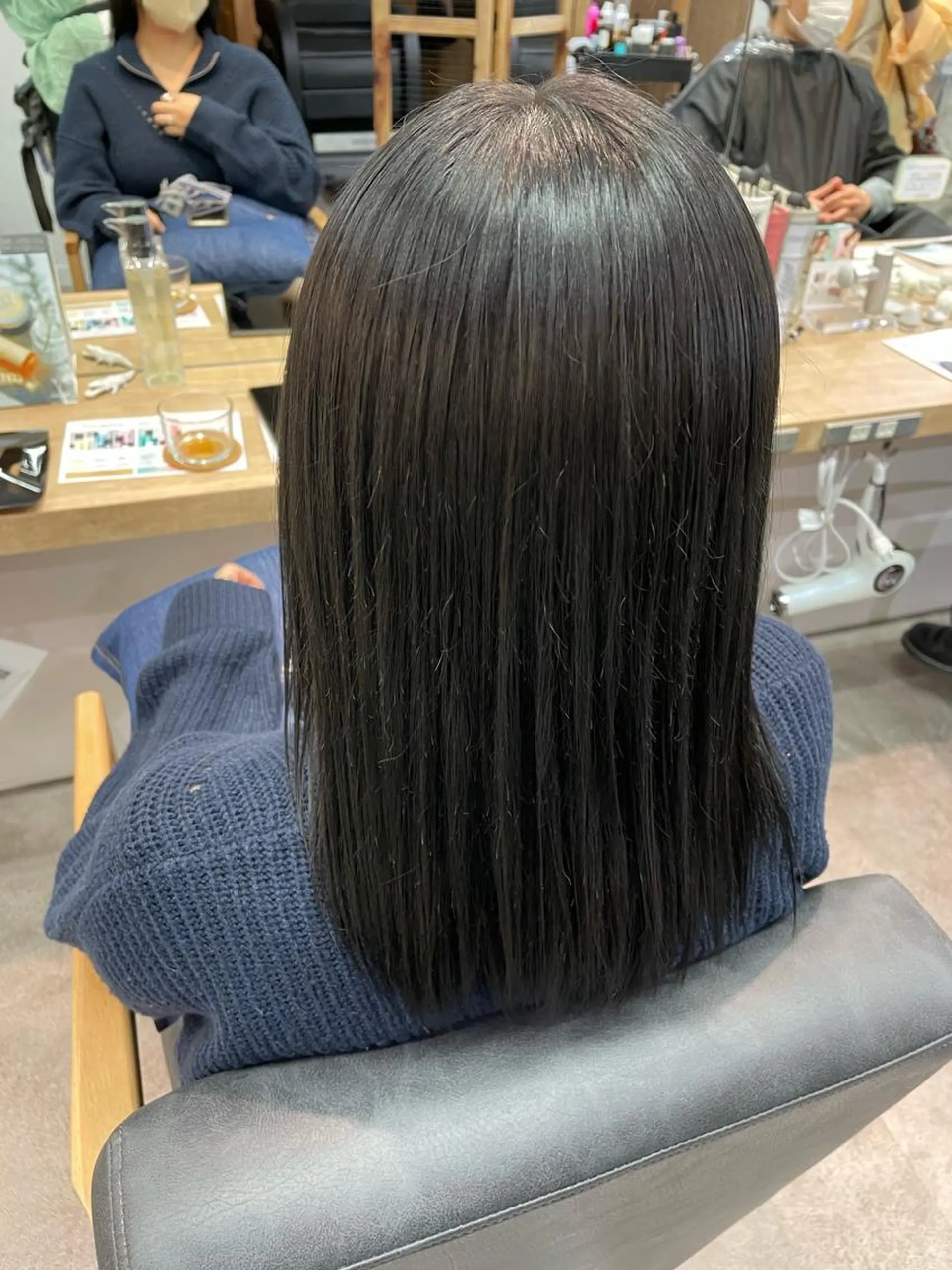 セミロング カラー 透明感カラー ヘアカラー ブリーチ/ハイトーン 🌏💊RAINEのヘアスタイル