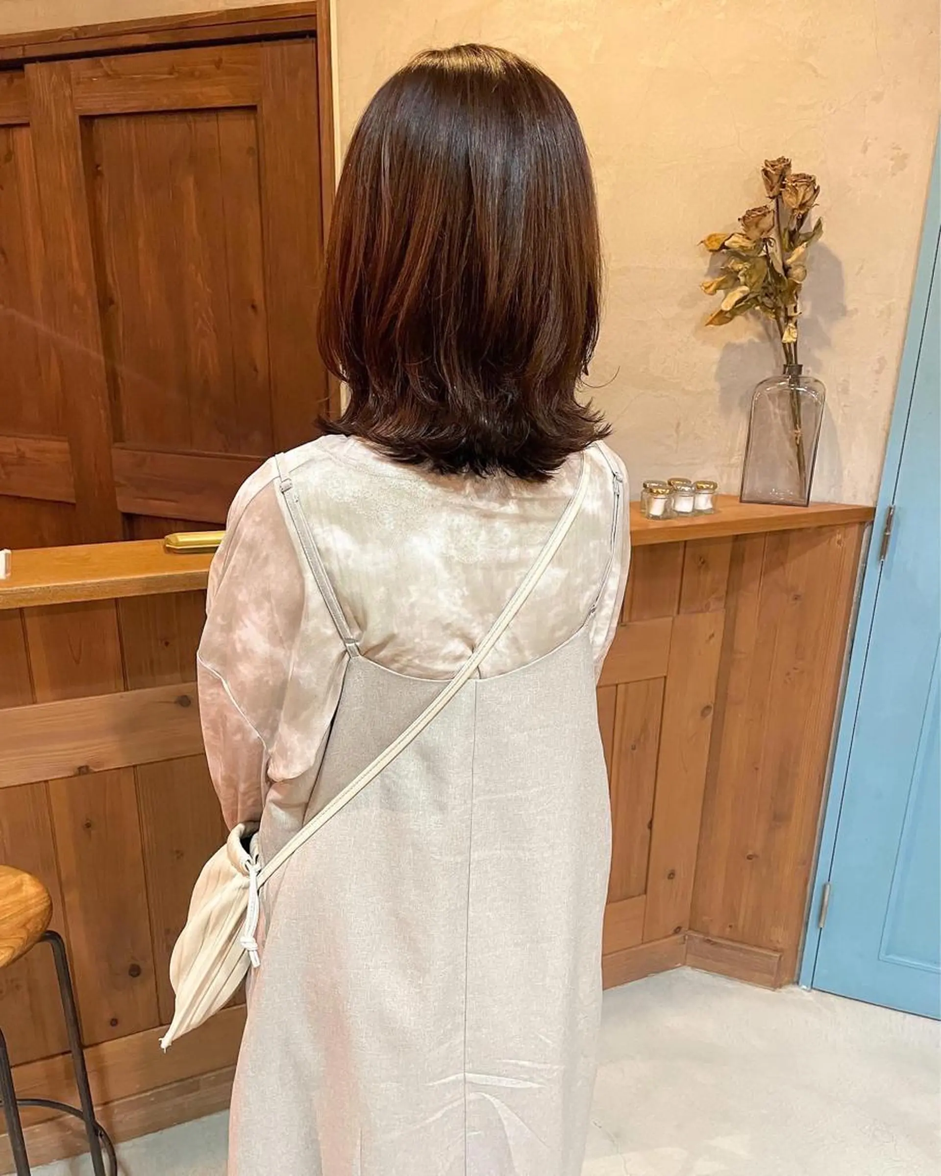 ミディアム カラー Musee plume所属・荻野七菜子 ボブのヘアスタイル