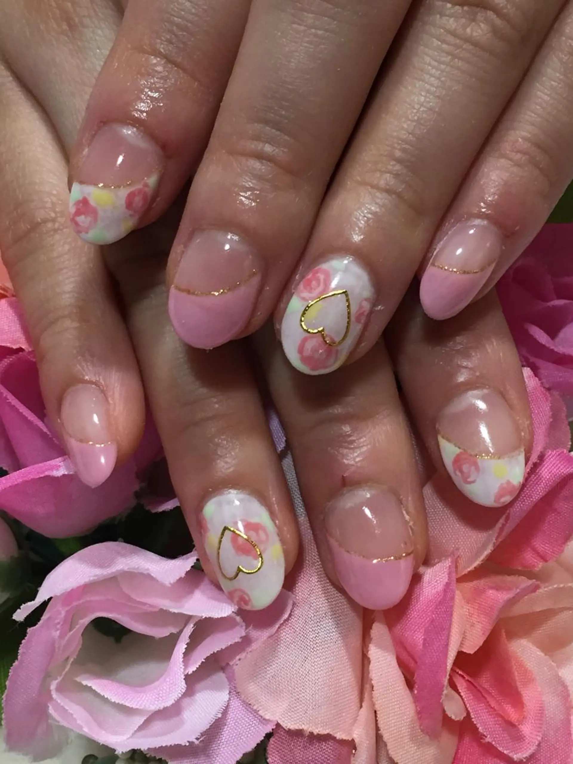 ネイル Sympa 𝓜iwako🐰ᩚのネイルデザイン