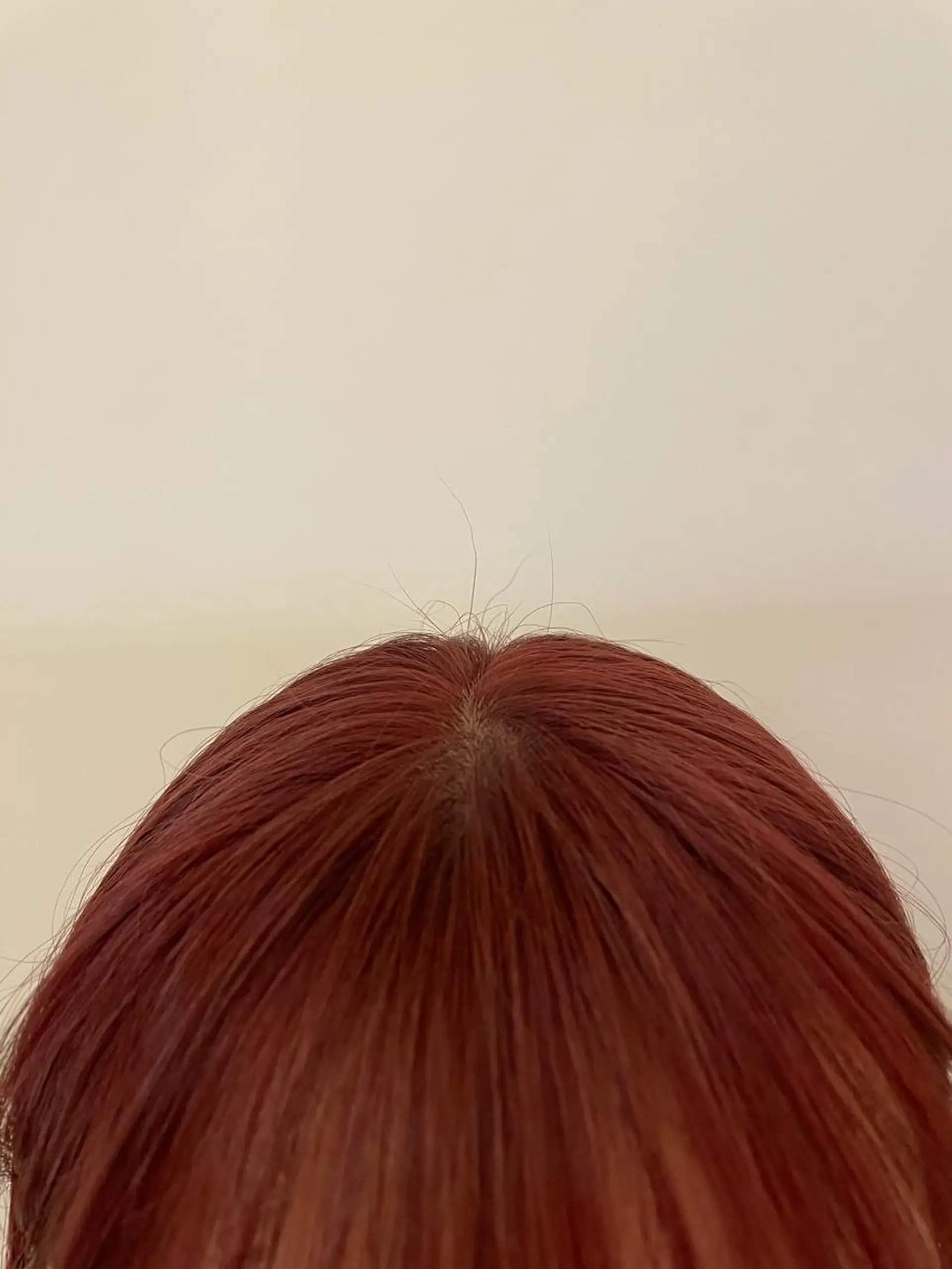 ミディアム 渋谷 留菜のヘアスタイル