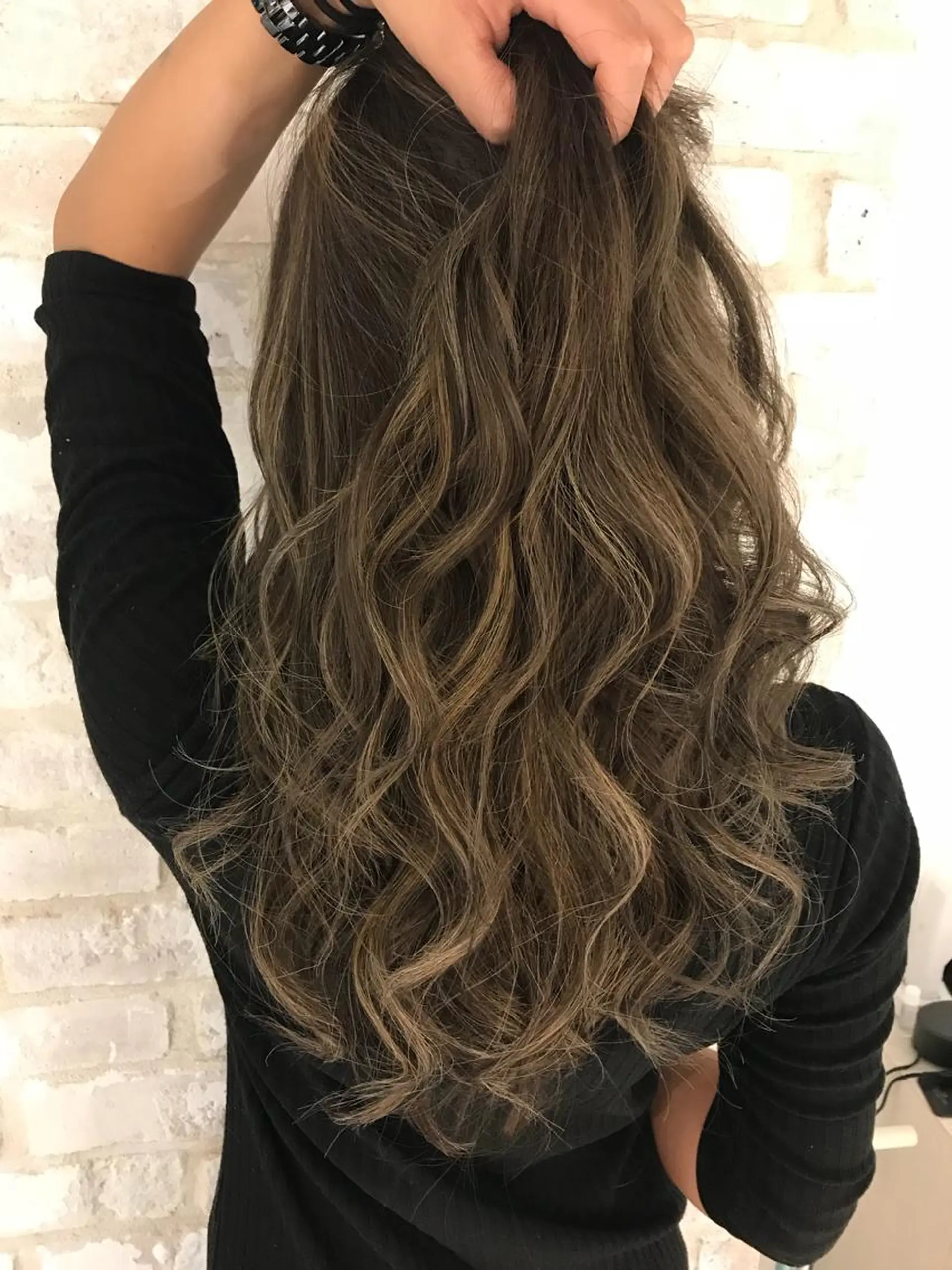 ロング ハイライト grow恵比寿【グロウ】髪質改善/ハイライト/ブリーチ/レイヤーカット所属・奥野 貴史　代表　レイヤーのヘアスタイル