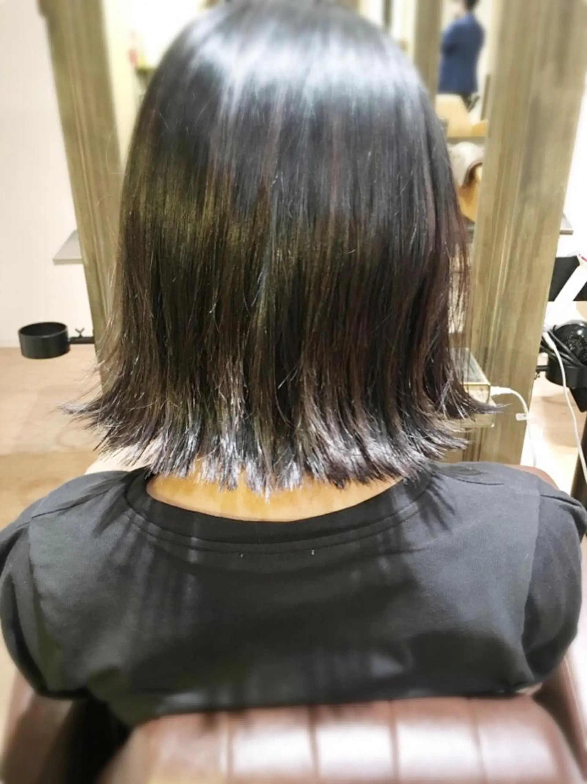 ショート カラー ボブ 外ハネヘア MODE K's塚口 かどやのヘアスタイル