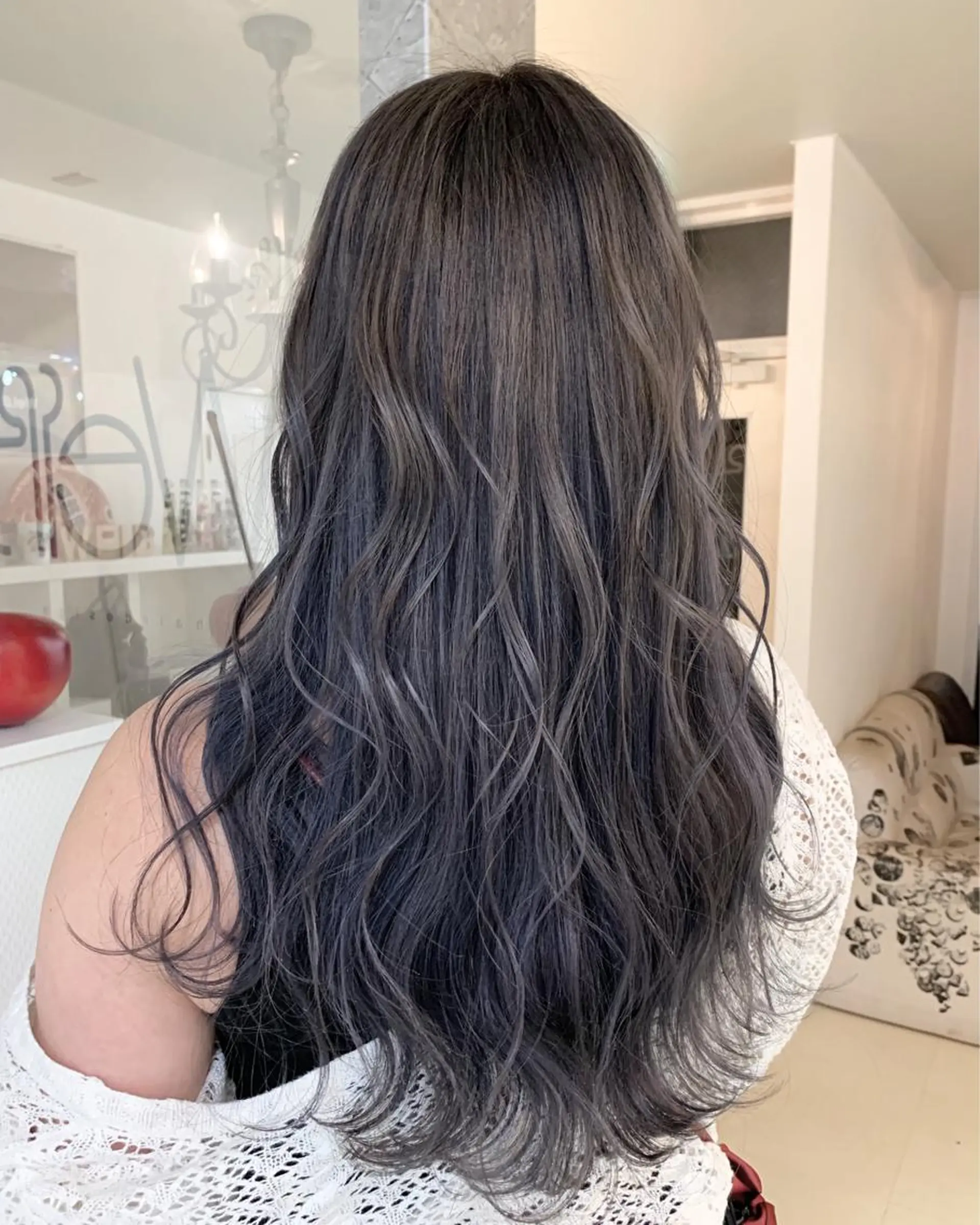 ロング カラー 渡辺 健太のヘアスタイル