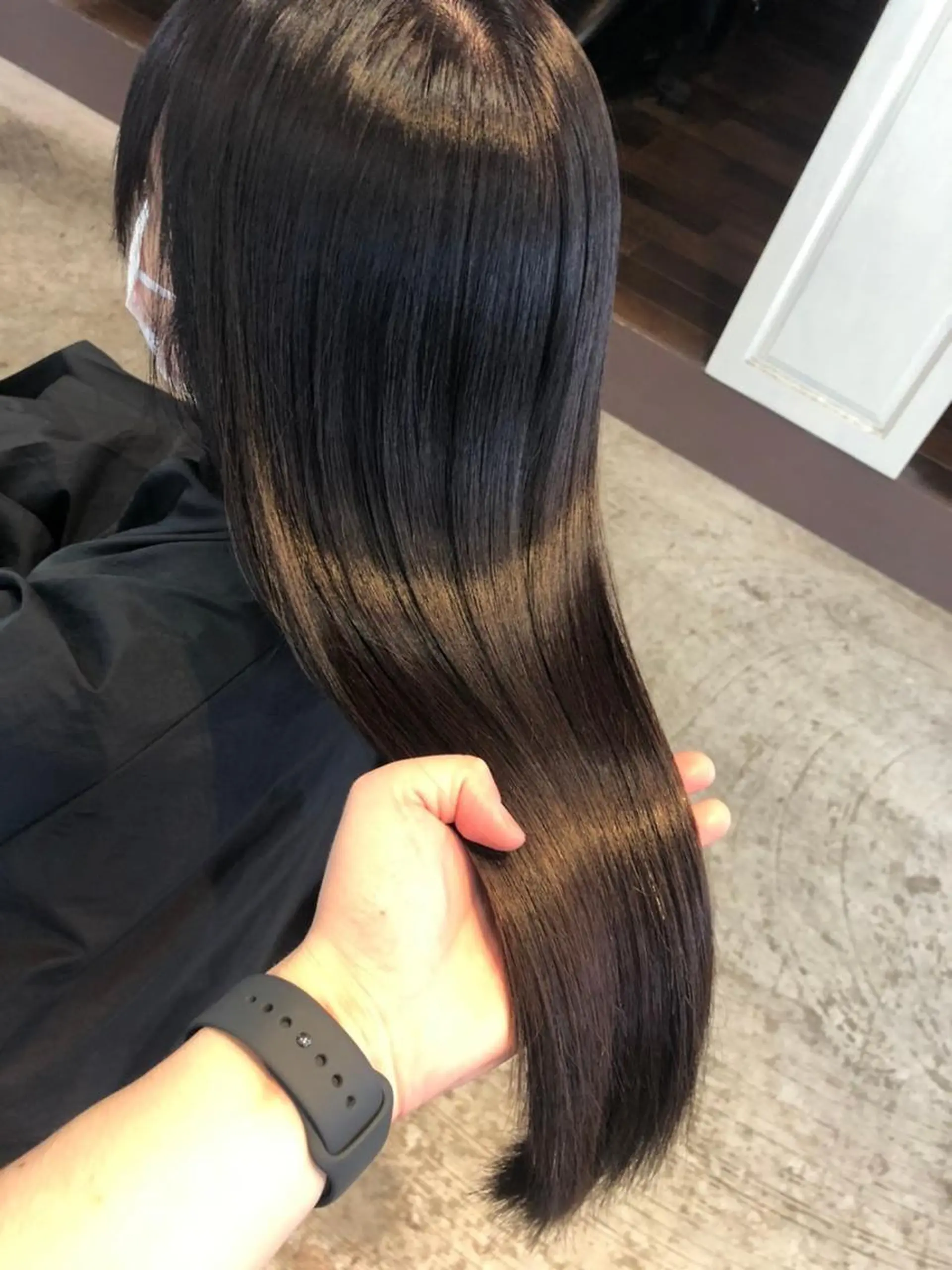 ロング カラー ヘアアレンジ ミストバング ブリーチ ケアブリーチ 透明感カラー デザインカラー カット トリートメント maoブリーチ無し 似合わせカラーのヘアスタイル