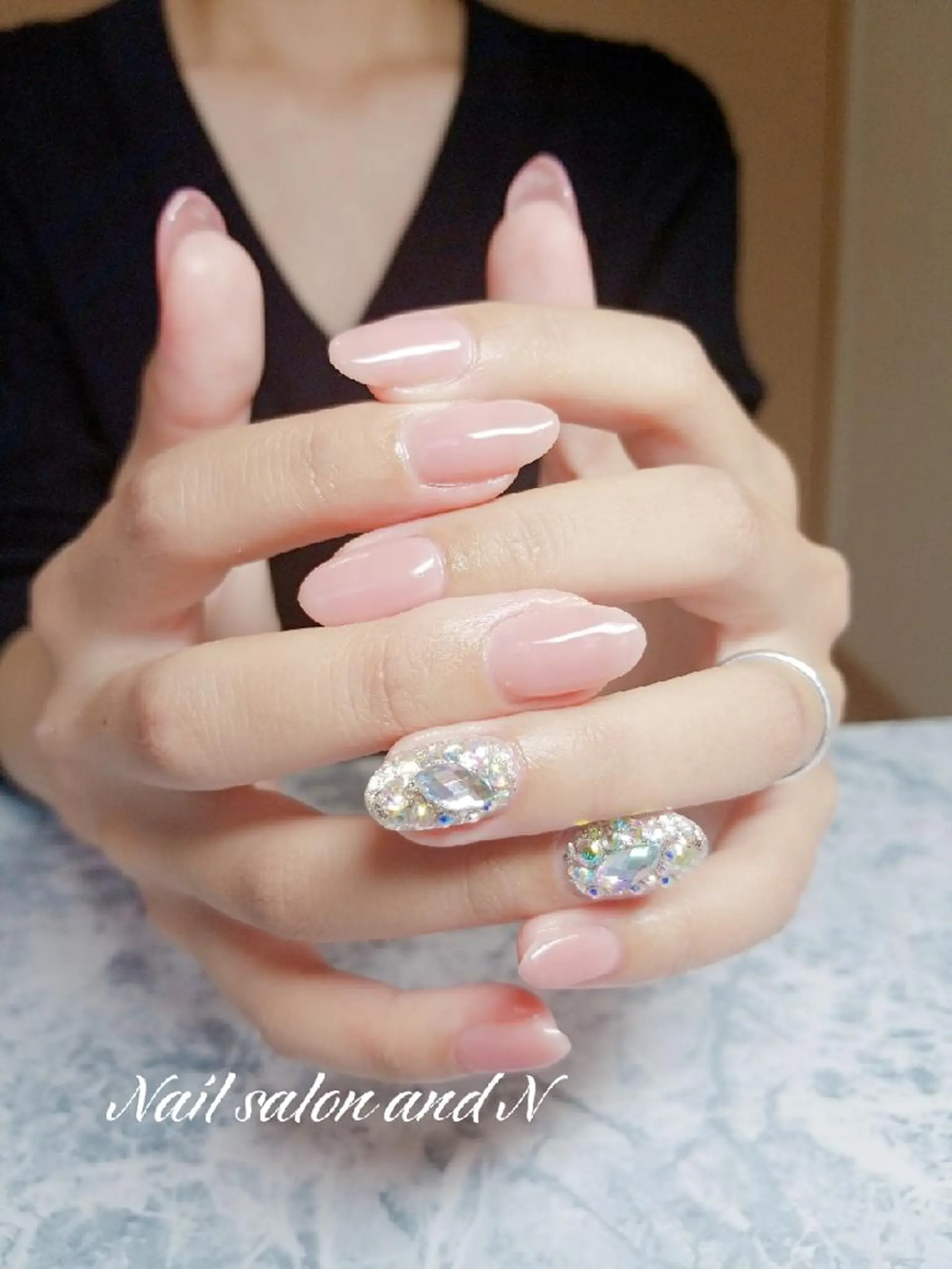 ネイル and Nのネイルデザイン