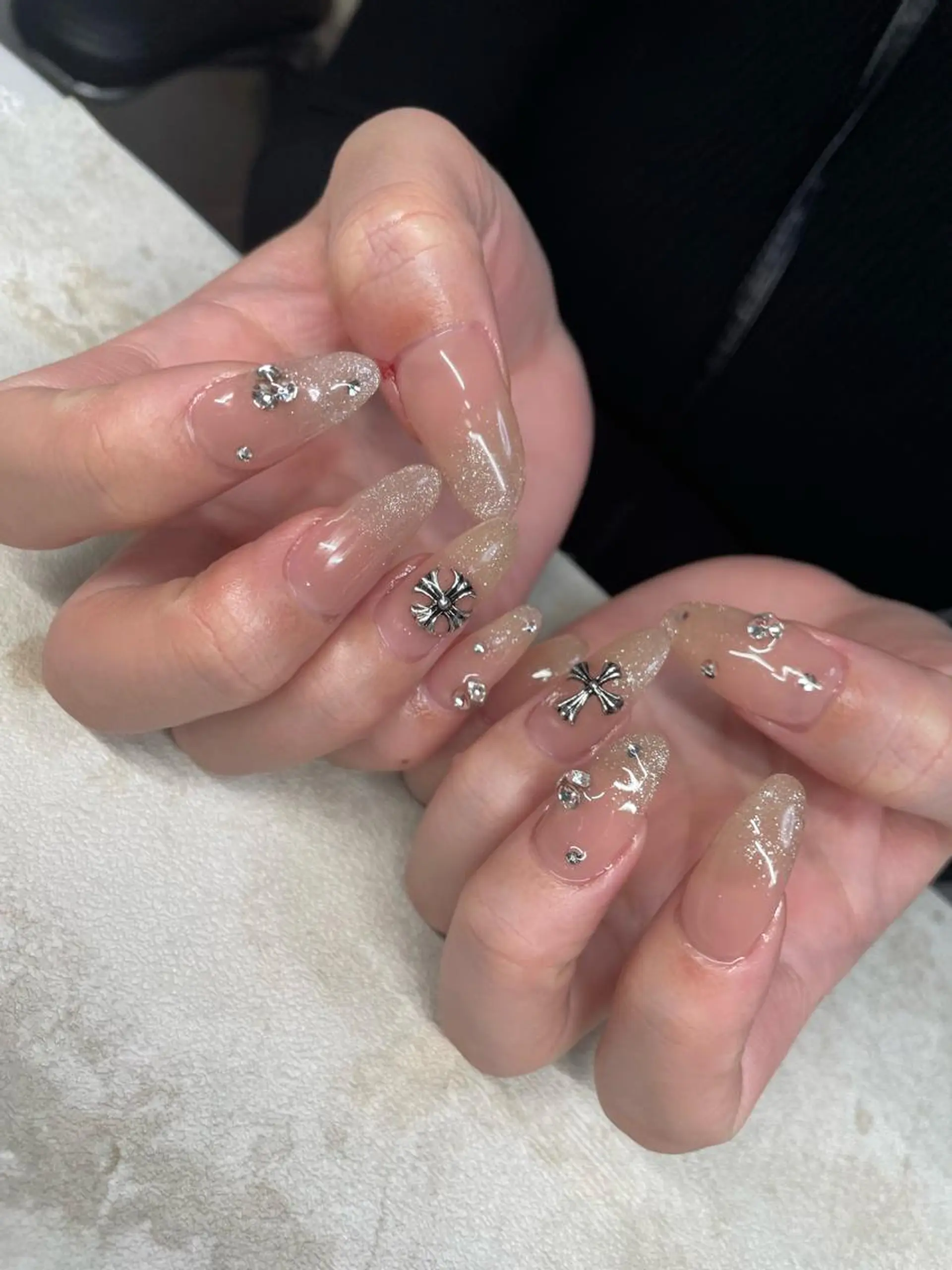 ロング カラー ヘアアレンジ キッズ ネイル マツエク・マツパ アイブロウ 福田 加奈のネイルデザイン