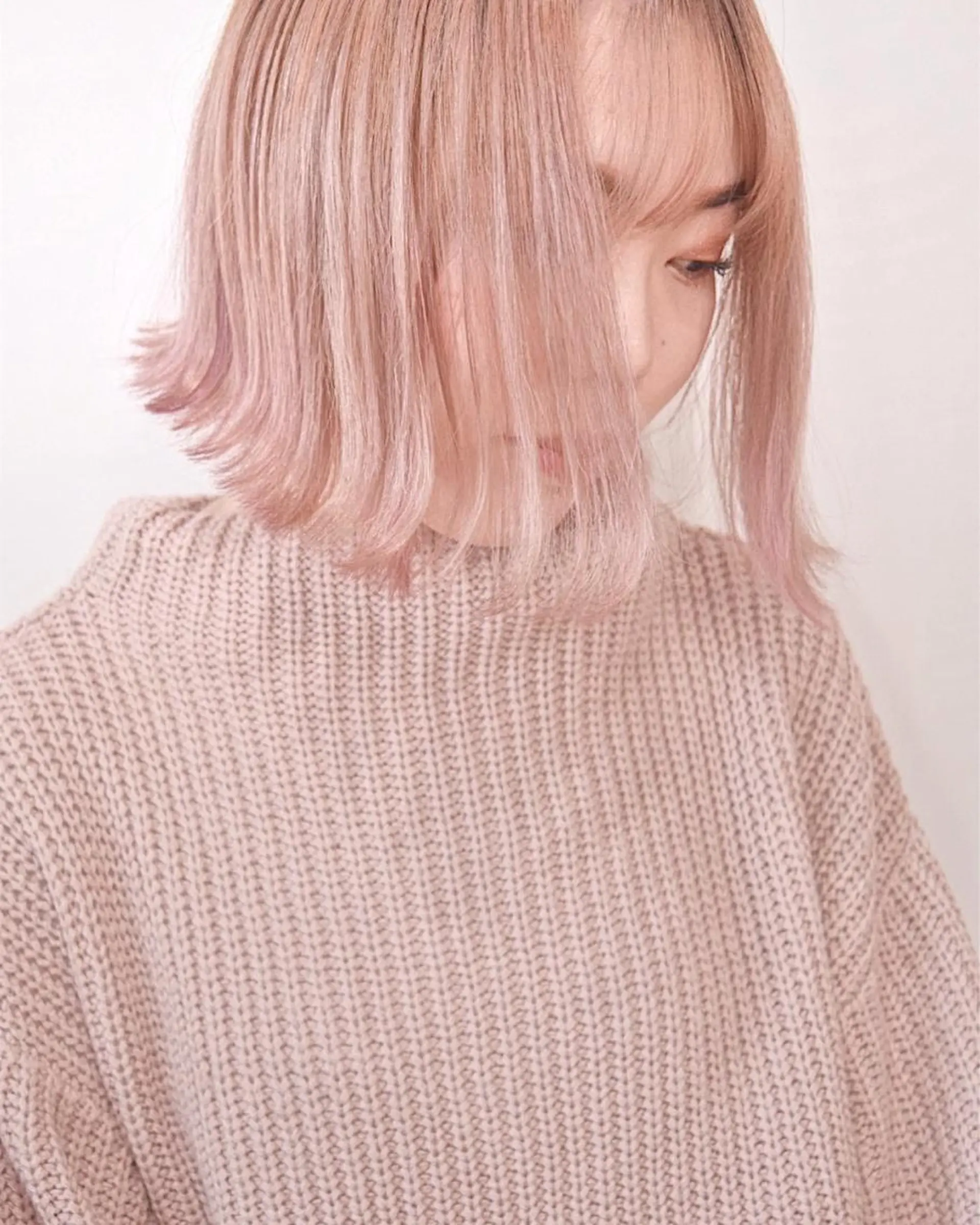 ショート カラー ピンクカラー ハイトーンカラー RYUのヘアスタイル