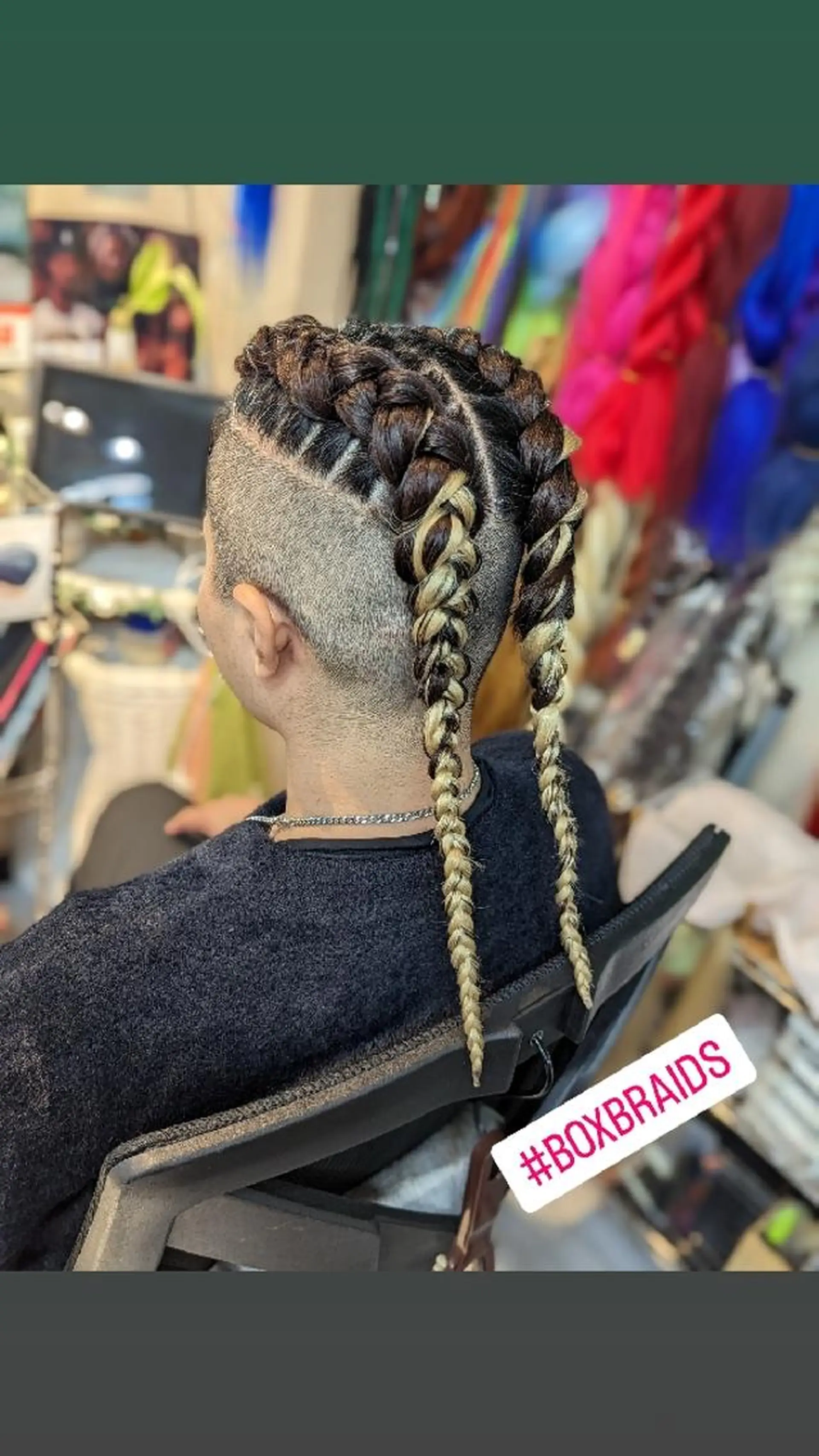 ロング ヘアアレンジ キッズ エクステ scamp ★のヘアスタイル