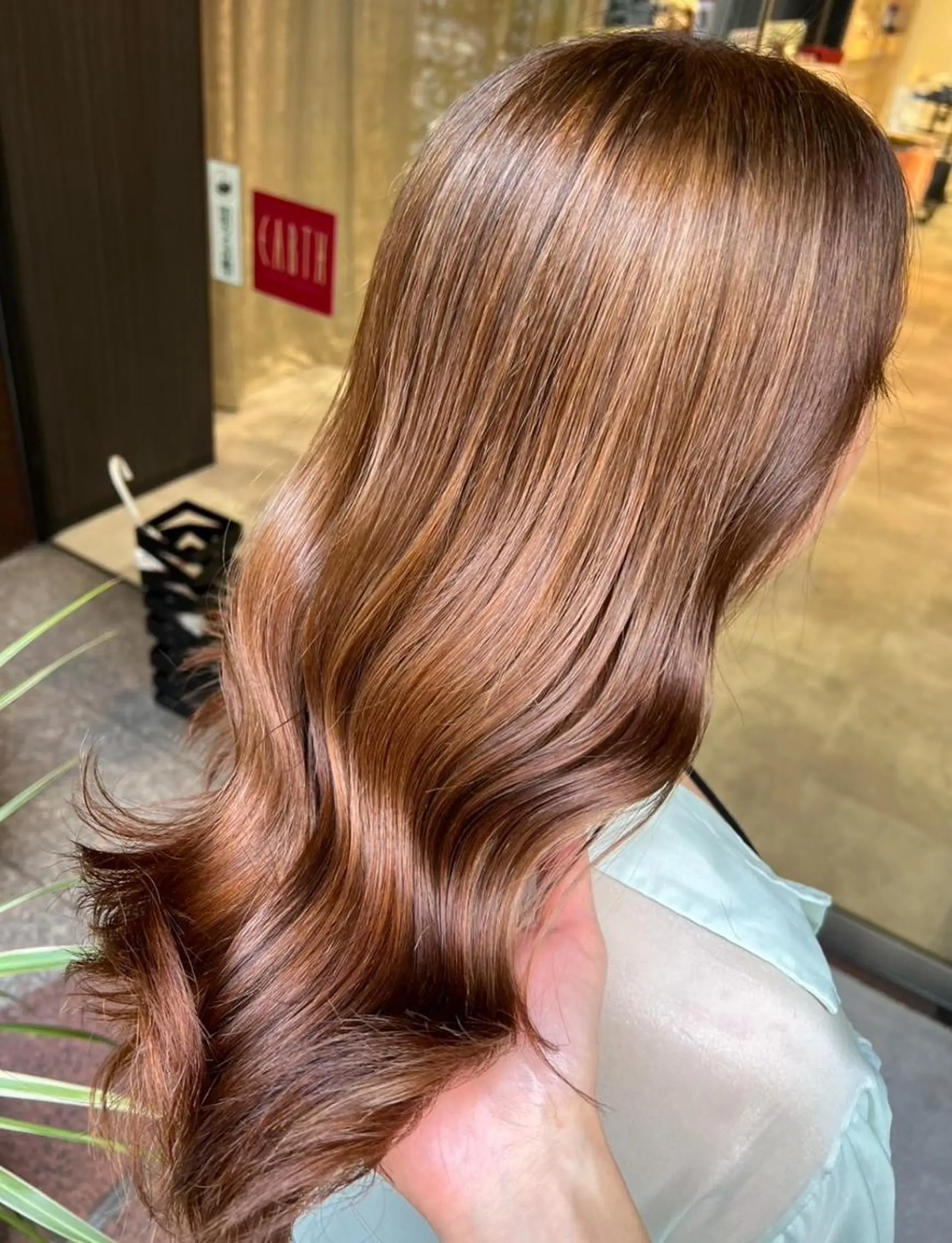 ロング 大川 有香のヘアスタイル