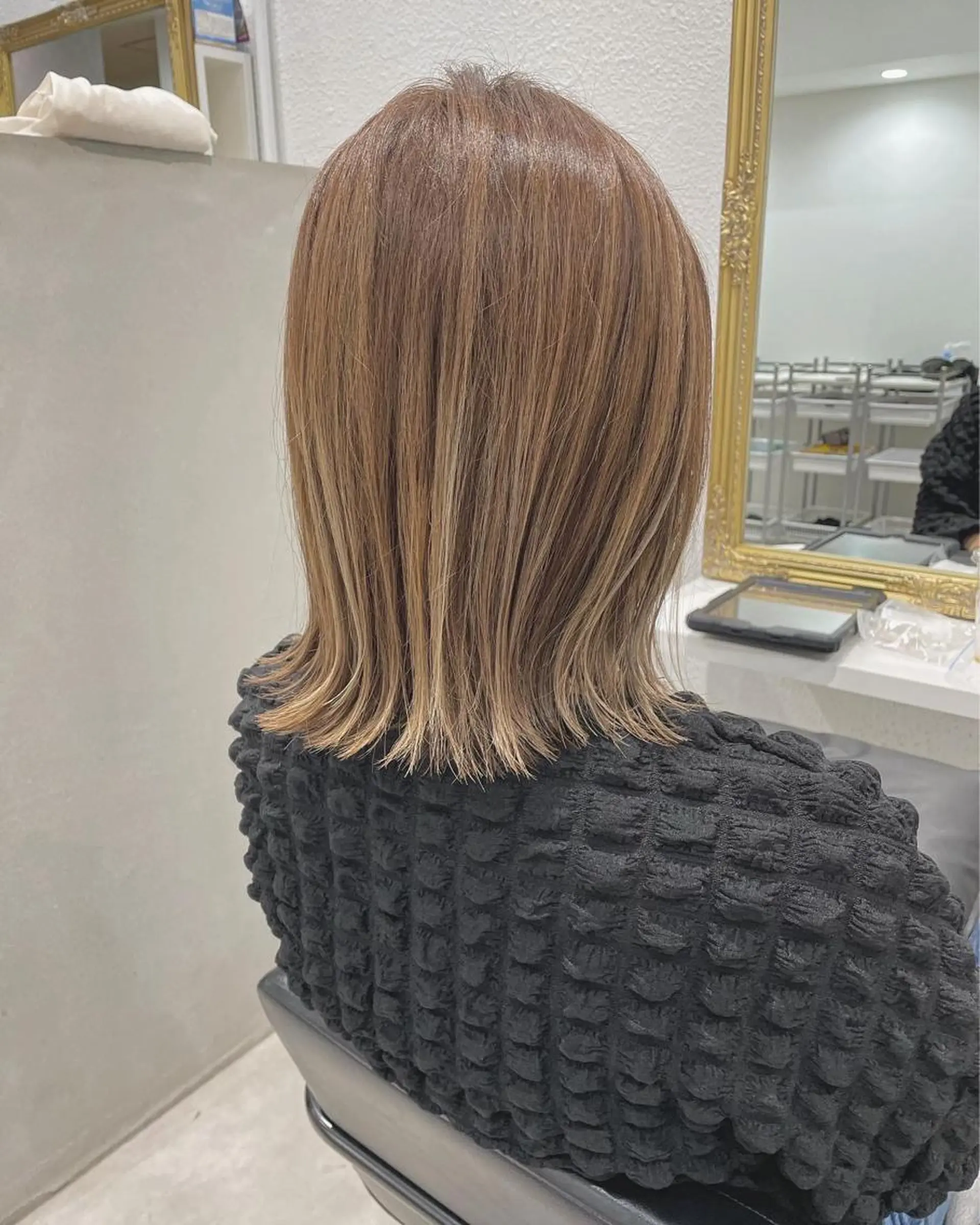 ミディアム chill所属・福冨 まゆのヘアスタイル