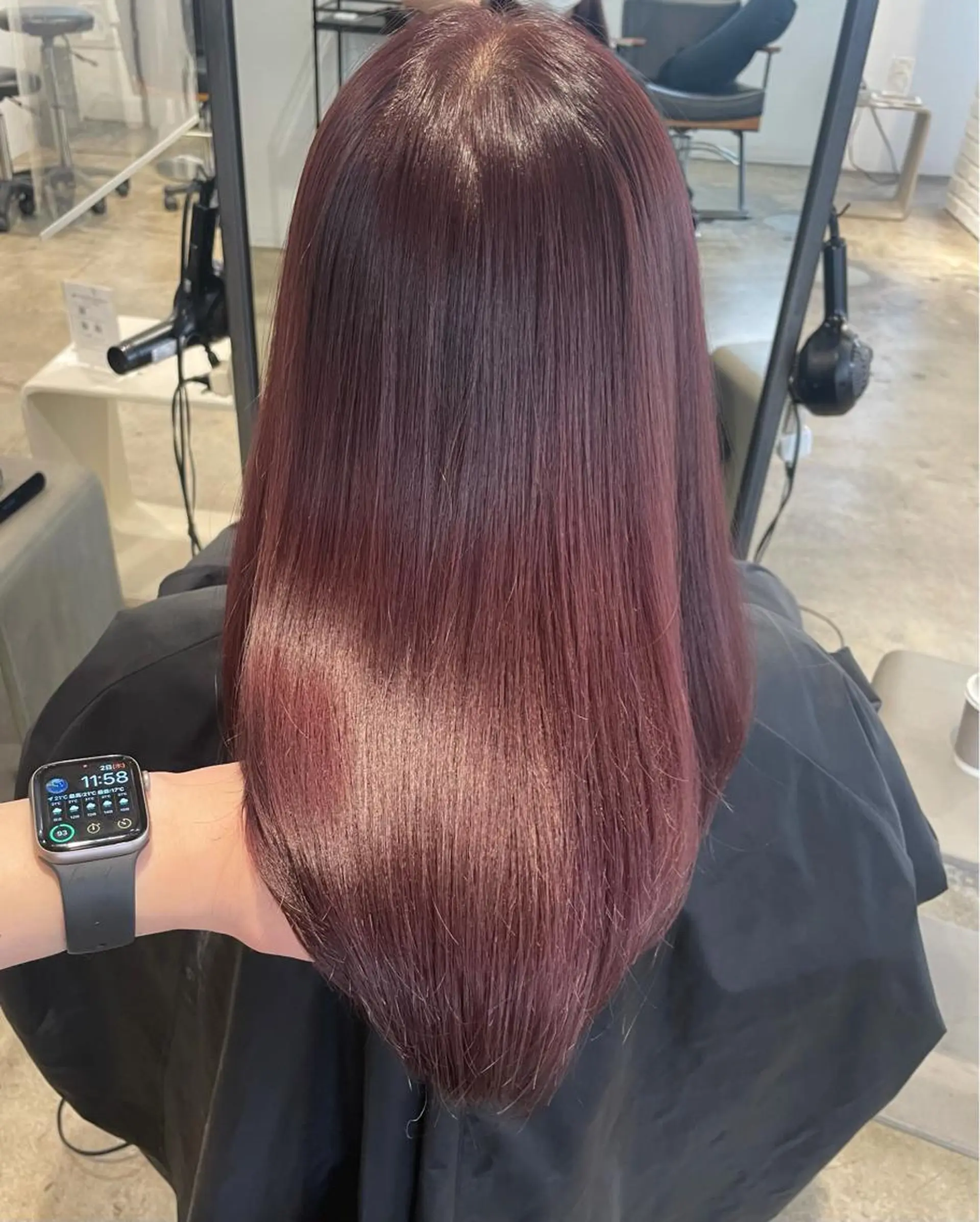 ロング 💫カットはなんでも 得意です✂️のヘアスタイル