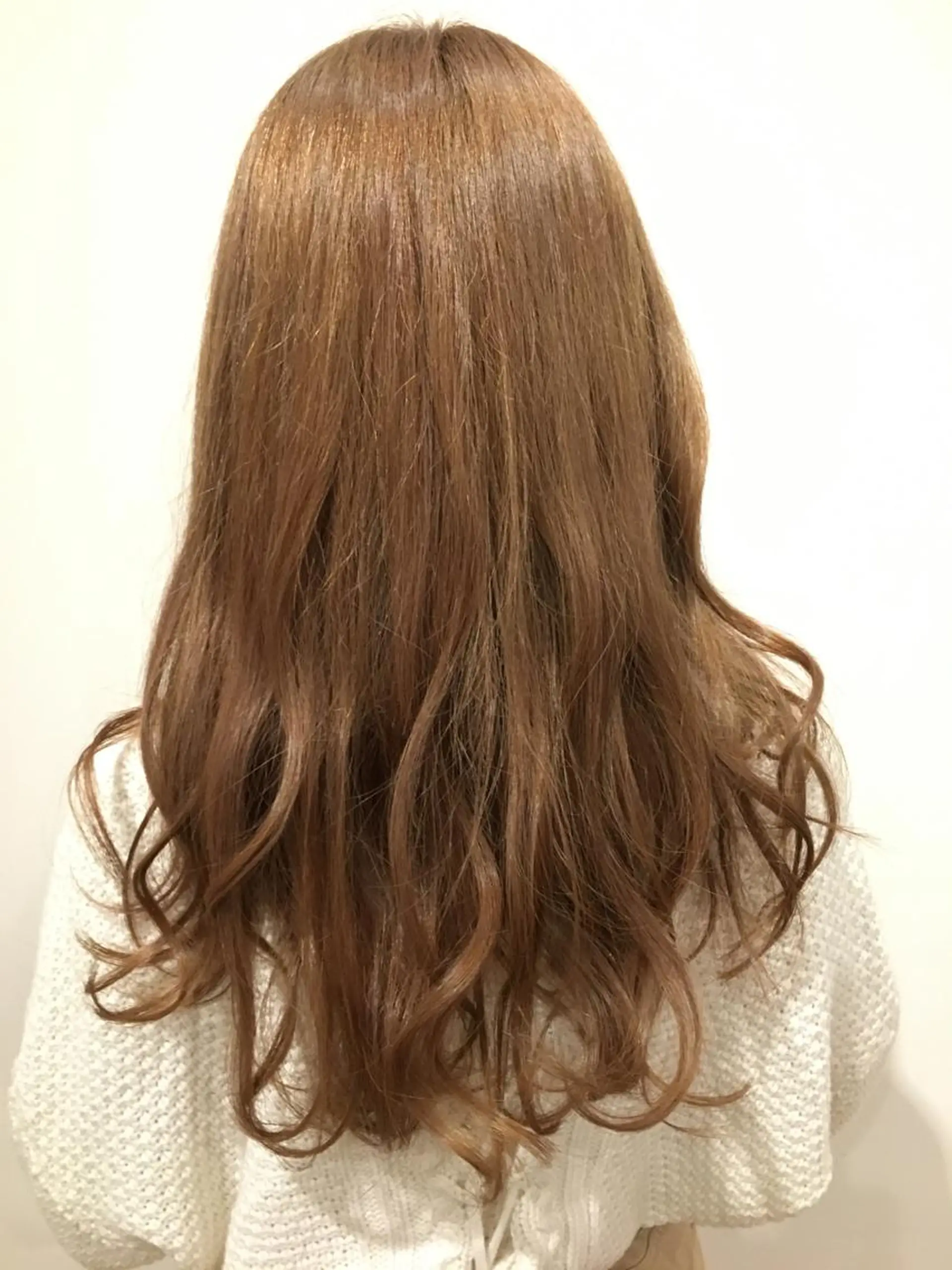 セミロング カラー 多田 彩香のヘアスタイル