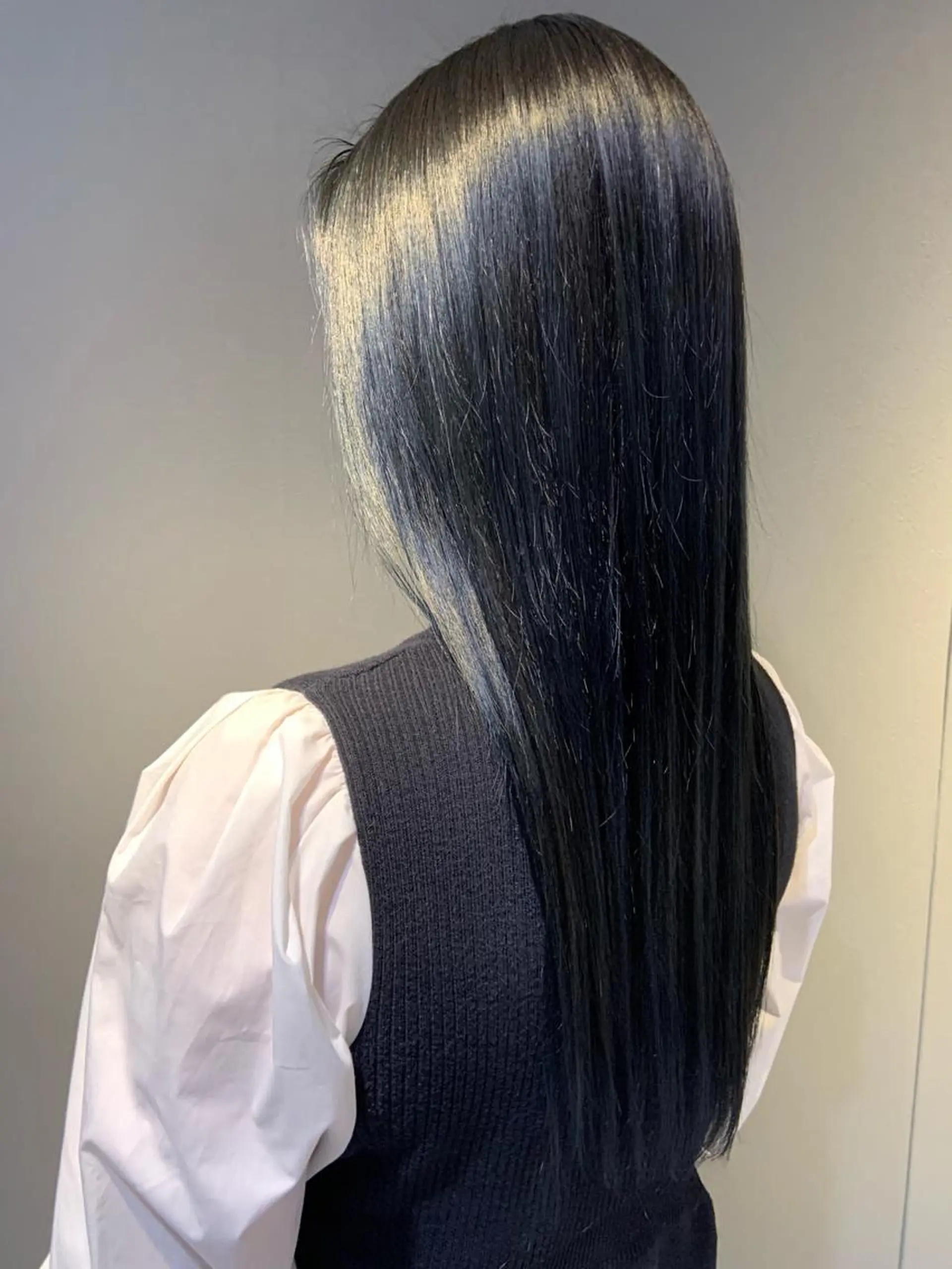 セミロング 似合わせショート 森岡俊亮のヘアスタイル