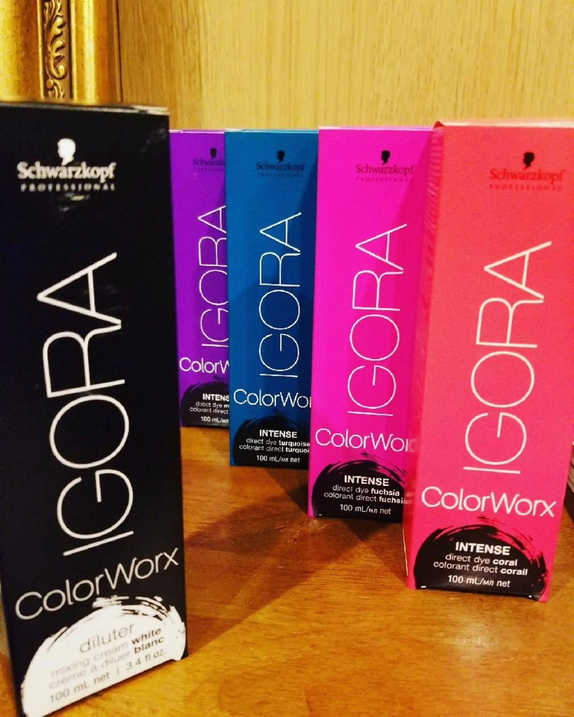 カラー ブリーチ デザインカラー ユニコーンカラー 外国人風カラー spa hair  ark 富井直美のヘアスタイル