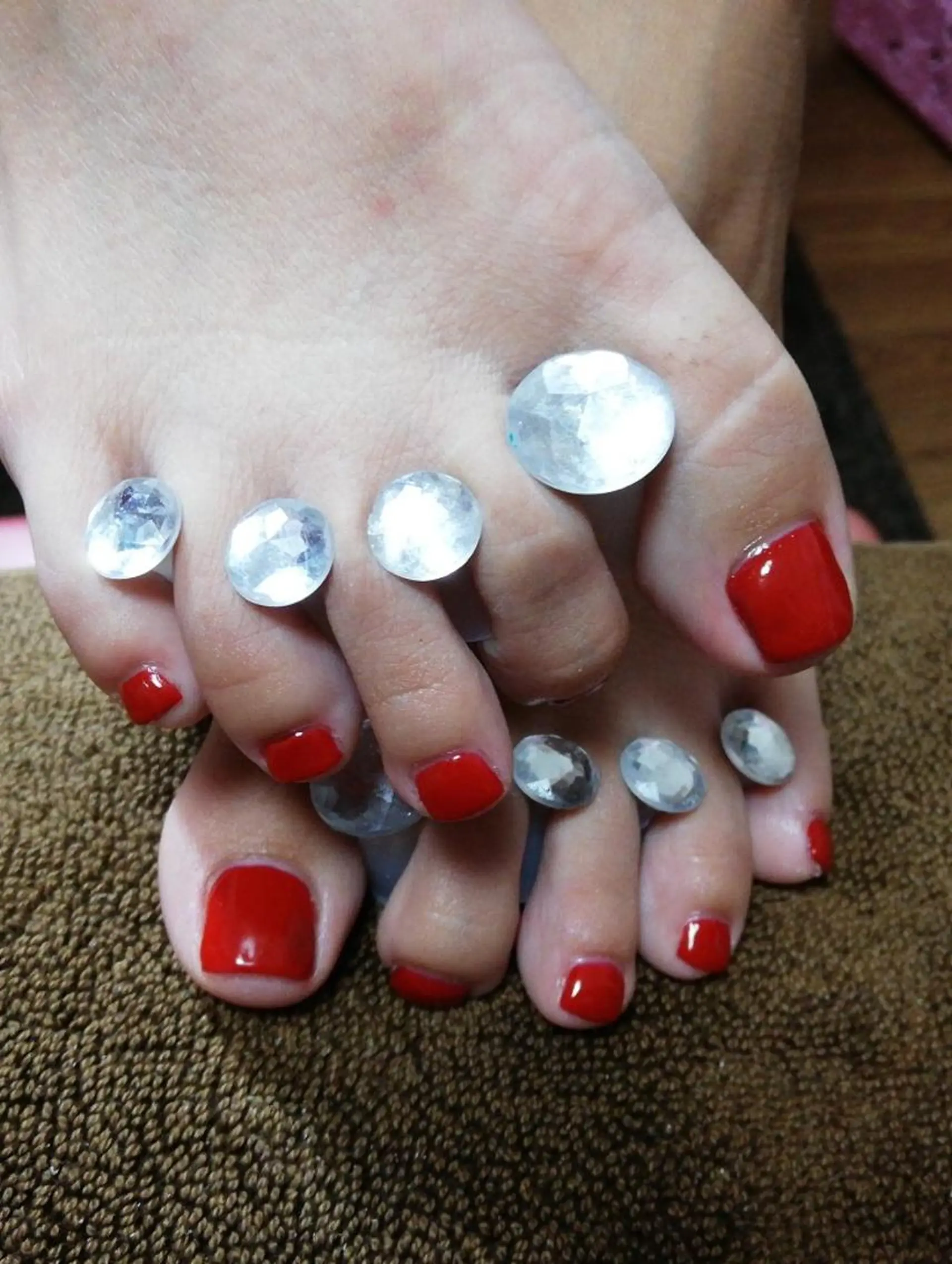ネイル フットネイル 赤色 シンプルネイル フットネイル Nail Salon macherieのネイルデザイン