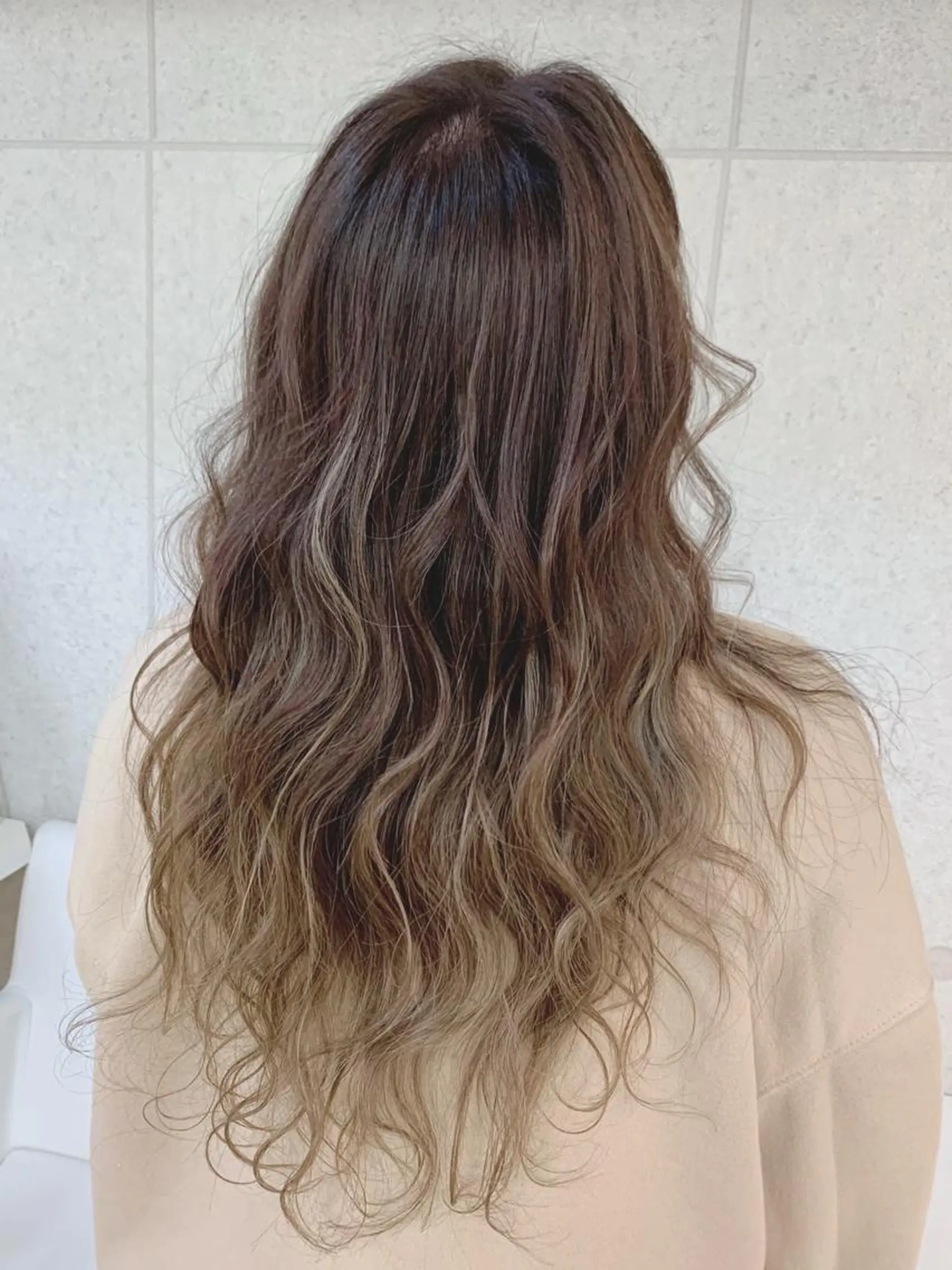 ロング カラー カット ヘアカラー トリートメント お悩み解決✨ ASAMIのヘアスタイル