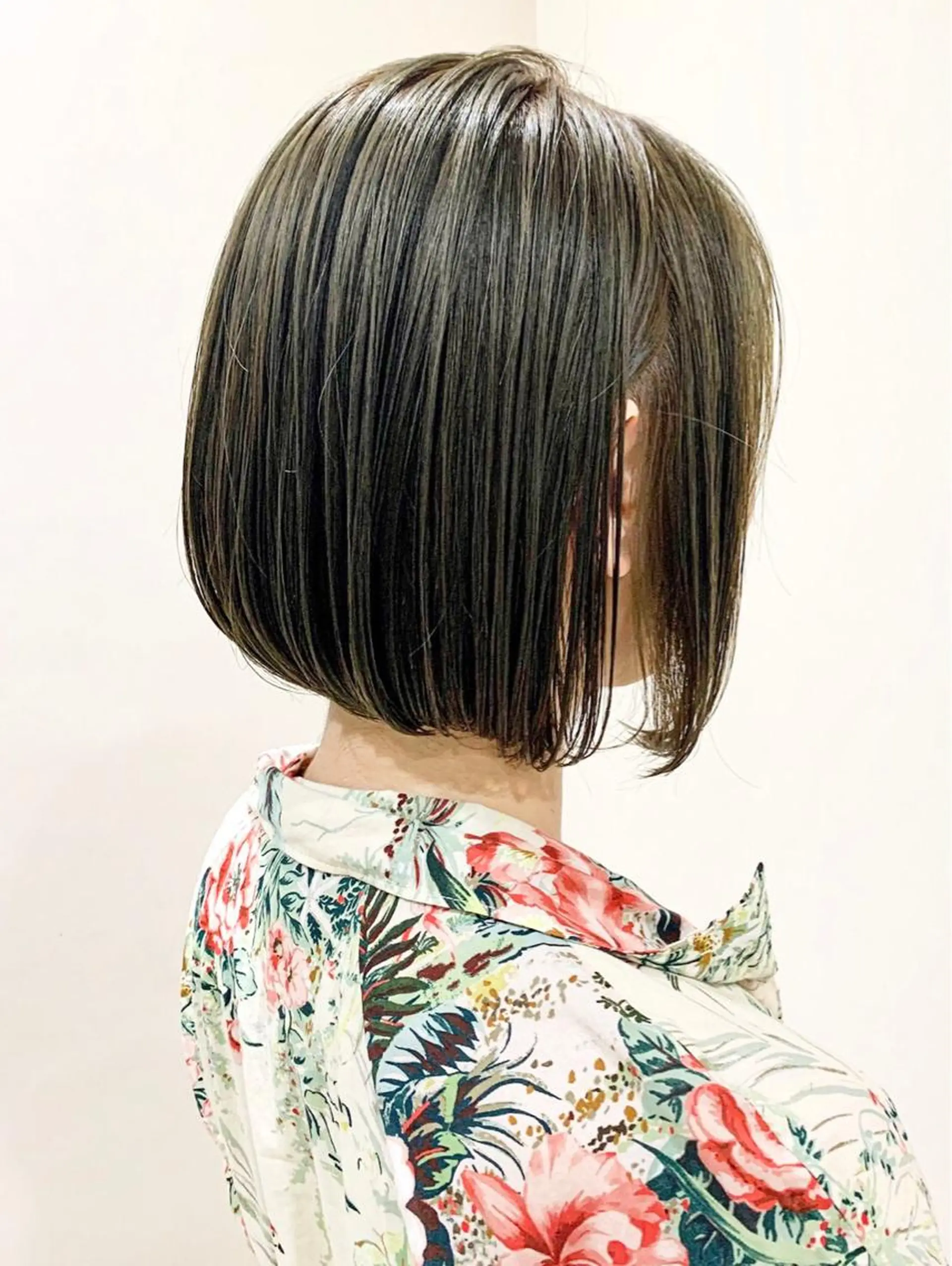 ショート カラー 髪質改善／艶髪特化 /柔らかさ/清水翔矢のヘアスタイル