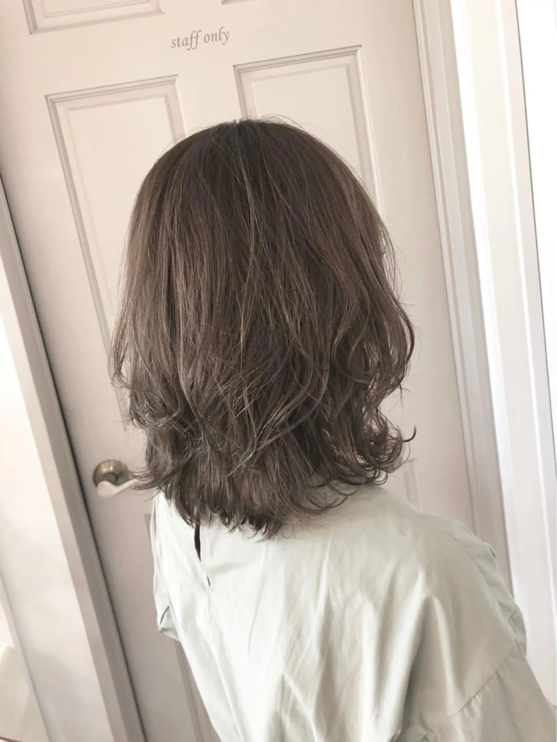 セミロング カラー 韓国ヘア/レイヤー/ 縮毛矯正🫧伊勢のヘアスタイル