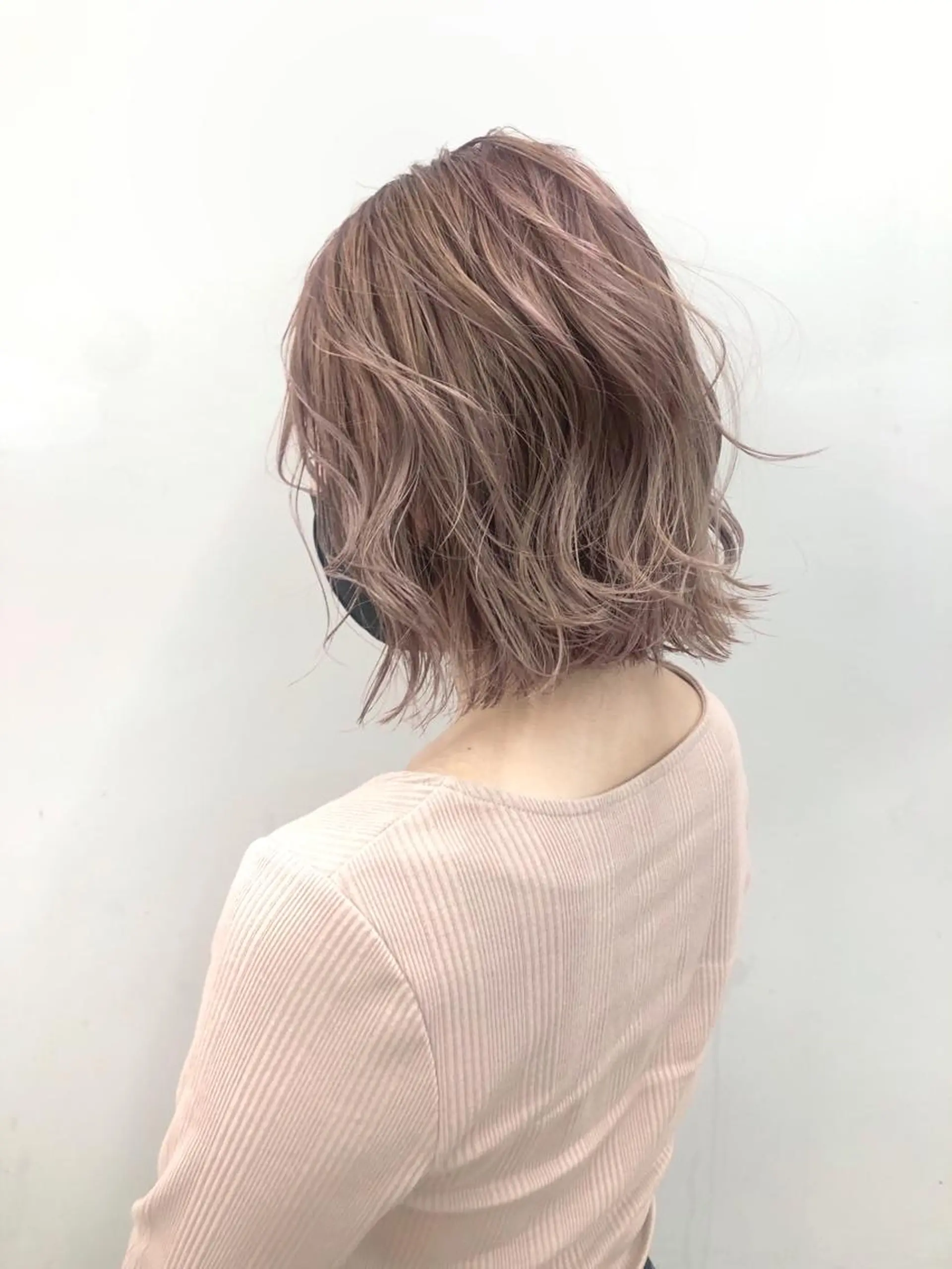 ショート カラー ヘアカラー 関 京磨のヘアスタイル