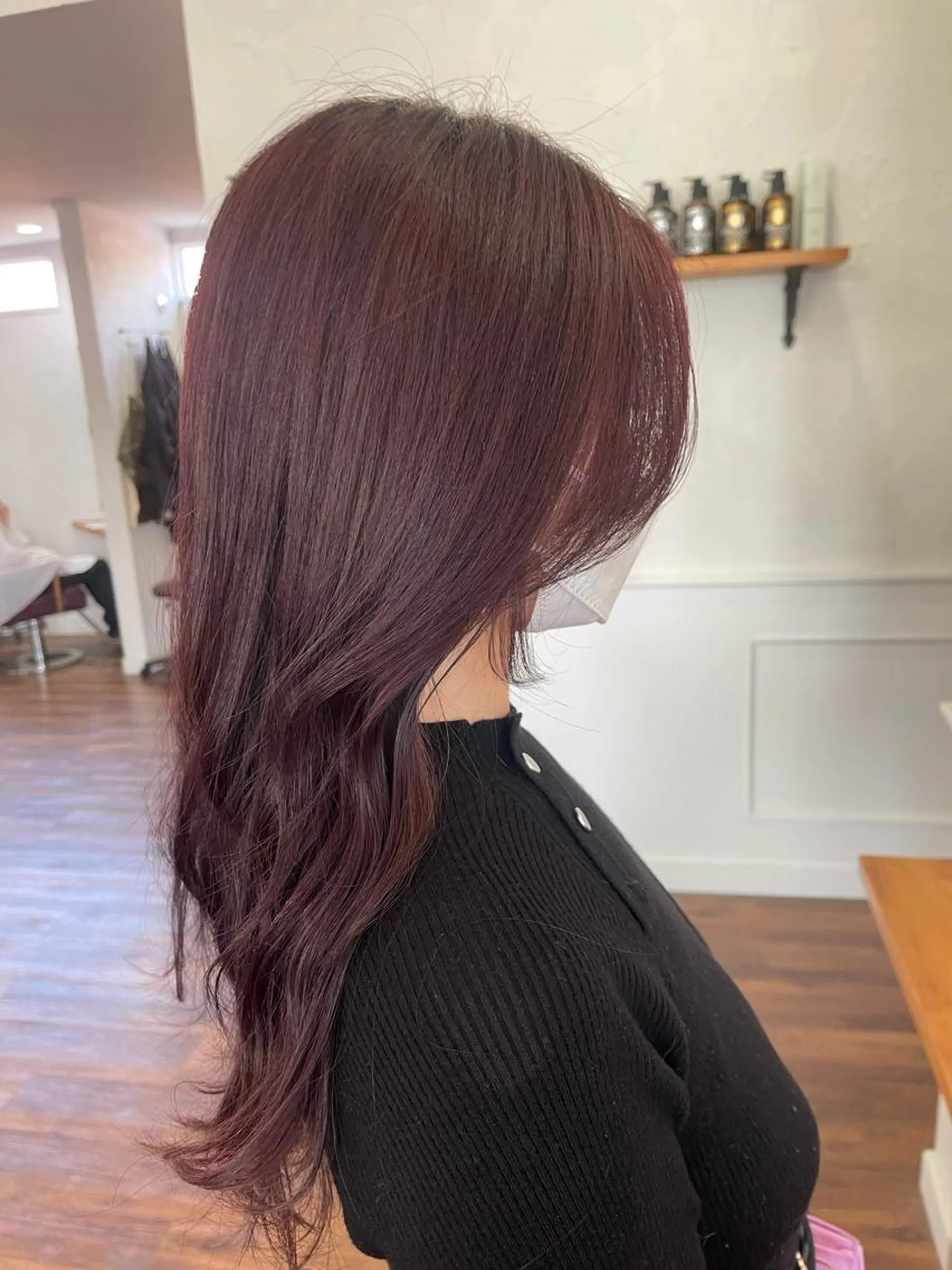 ロング 関根 沙季のヘアスタイル