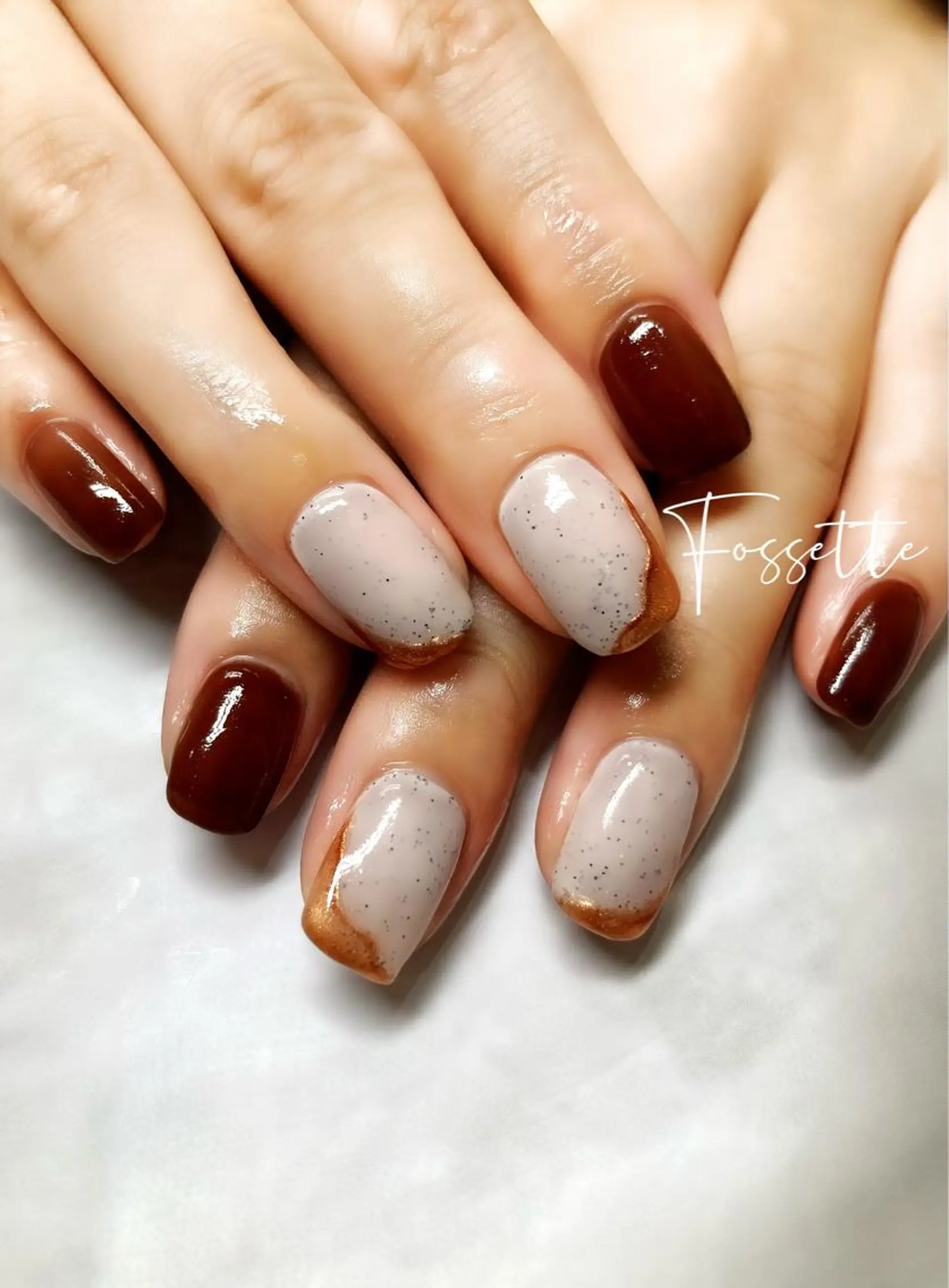 ネイル ミラーネイル ワンカラーネイル nailsalon Fossetteのネイルデザイン