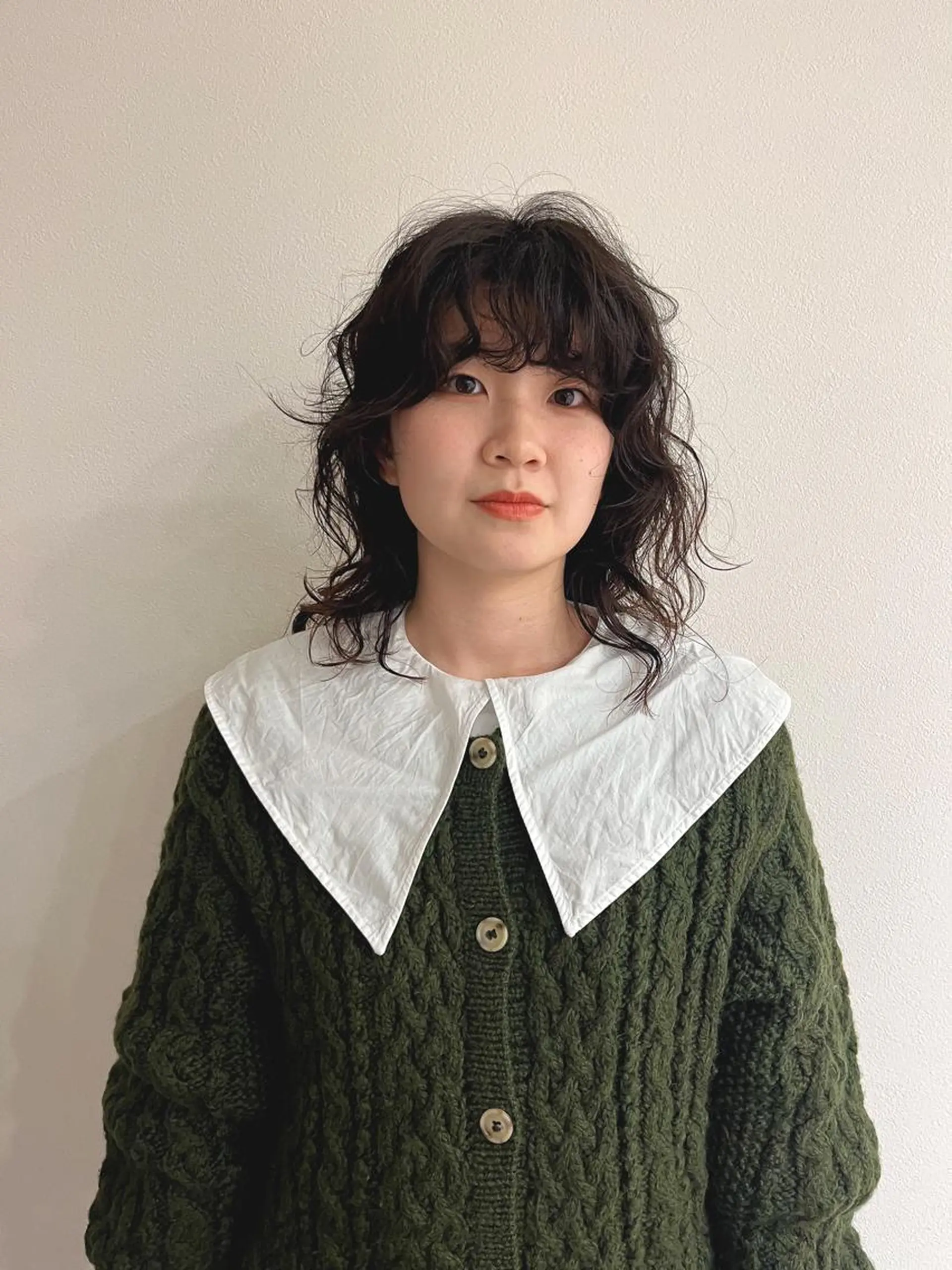 ミディアム パーマ メンズハイトーン/栄 /イトウタケルのヘアスタイル