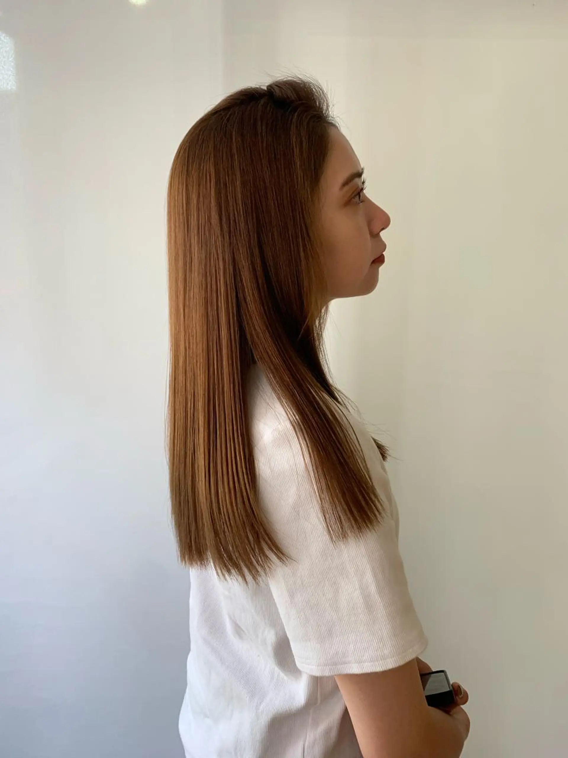 ロング カラー ma'am Zee所属・石川 葵のヘアスタイル