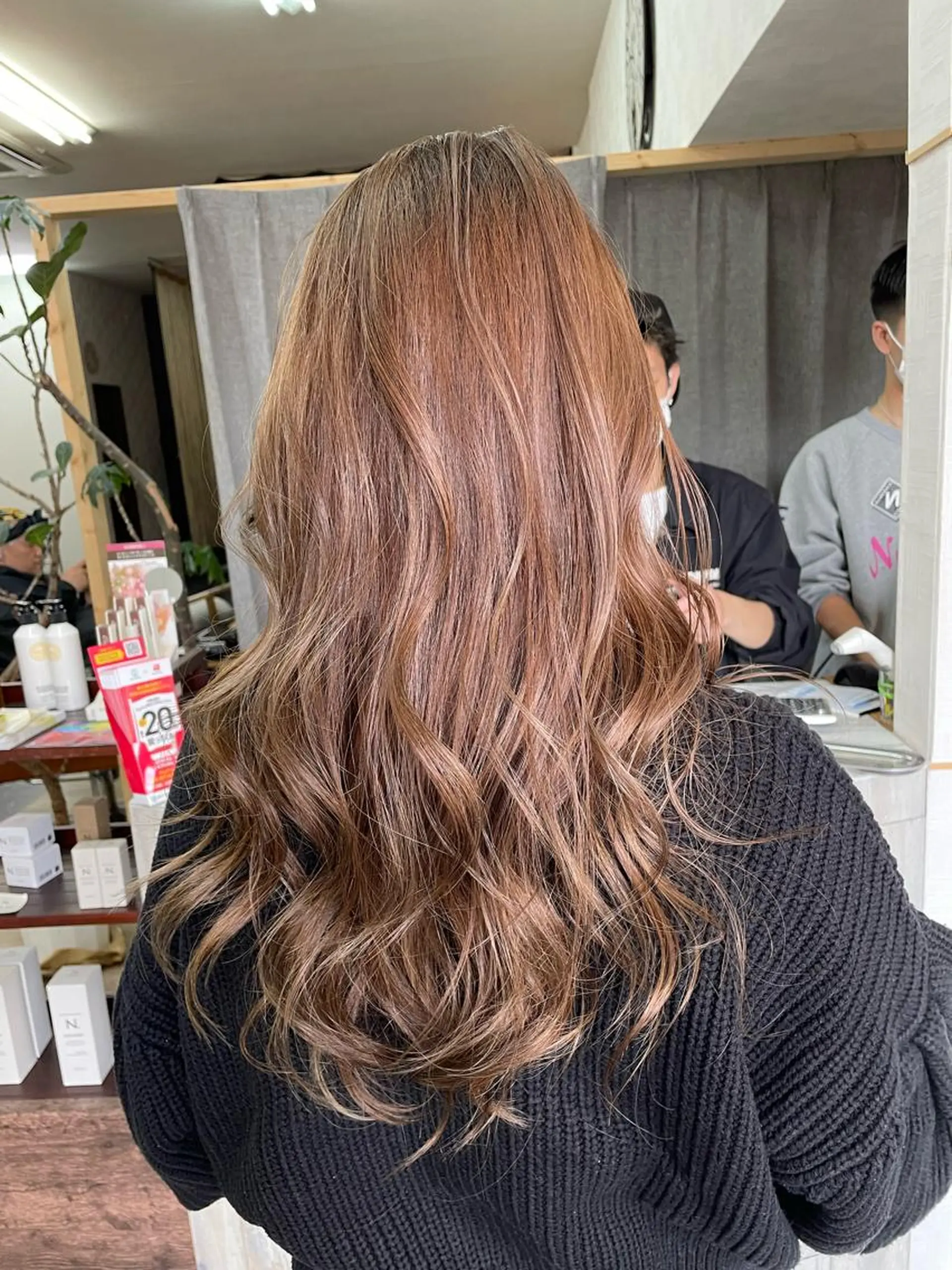 ロング カラー パーマ ヘアアレンジ メンズ キッズ ネイル マツエク・マツパ アイブロウ N-plants 楓のヘアスタイル